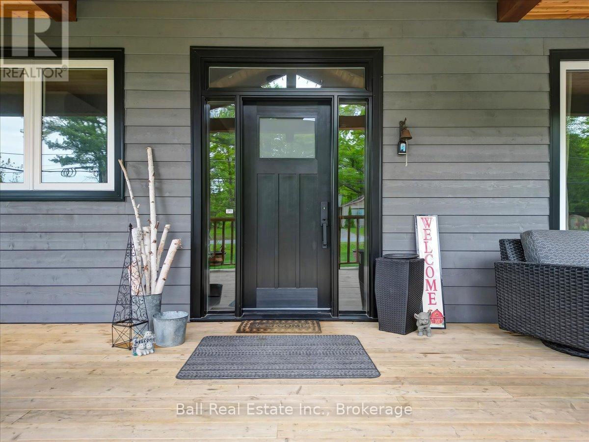 18 Six Foot Bay Road, Trent Lakes, Ontario  K0L 1J0 - Photo 3 - X13575446