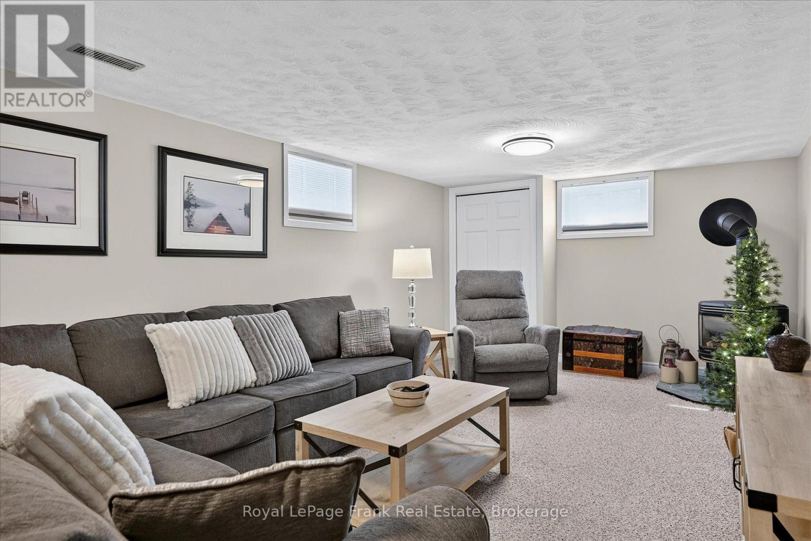 285 St Annes Crescent, Peterborough (Northcrest Ward 5), Ontario  K9H 5J3 - Photo 28 - X13575662