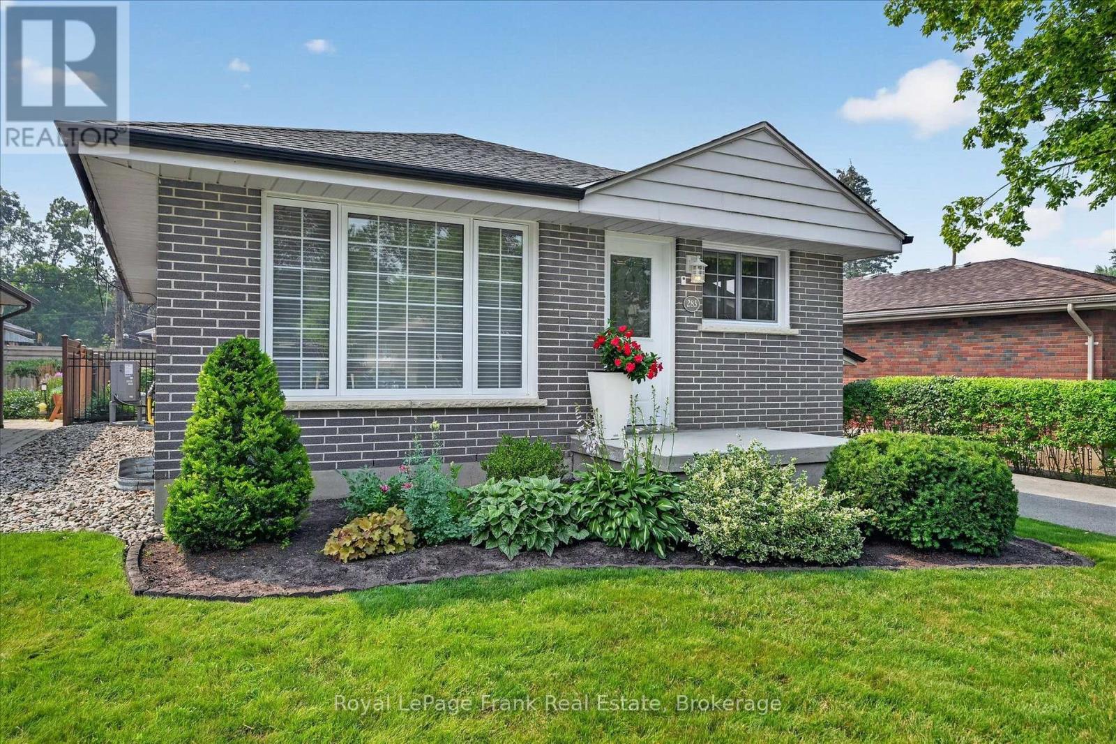 285 St Annes Crescent, Peterborough (Northcrest Ward 5), Ontario  K9H 5J3 - Photo 3 - X13575662
