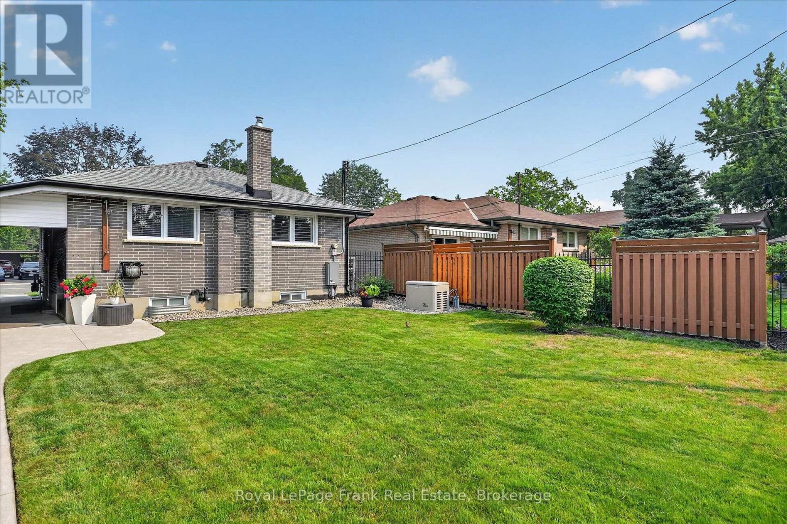 285 St Annes Crescent, Peterborough (Northcrest Ward 5), Ontario  K9H 5J3 - Photo 47 - X13575662