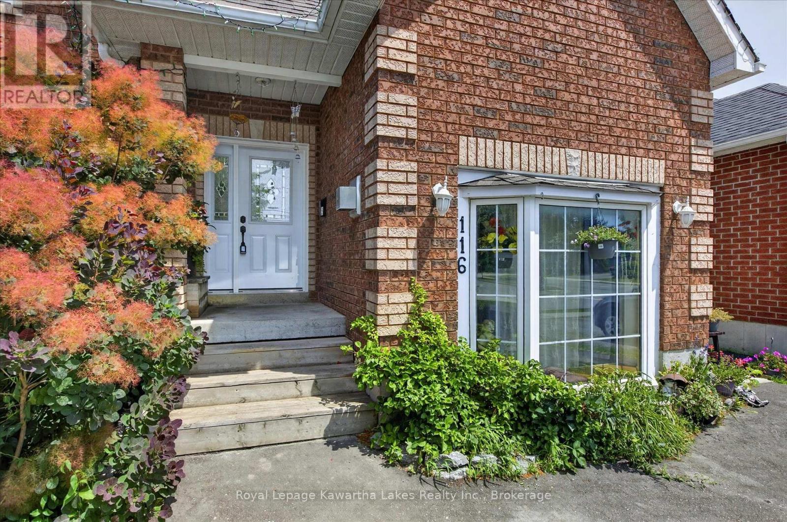 116 Adelaide Street S, Kawartha Lakes (Lindsay), Ontario  K9V 0B7 - Photo 3 - X13576004
