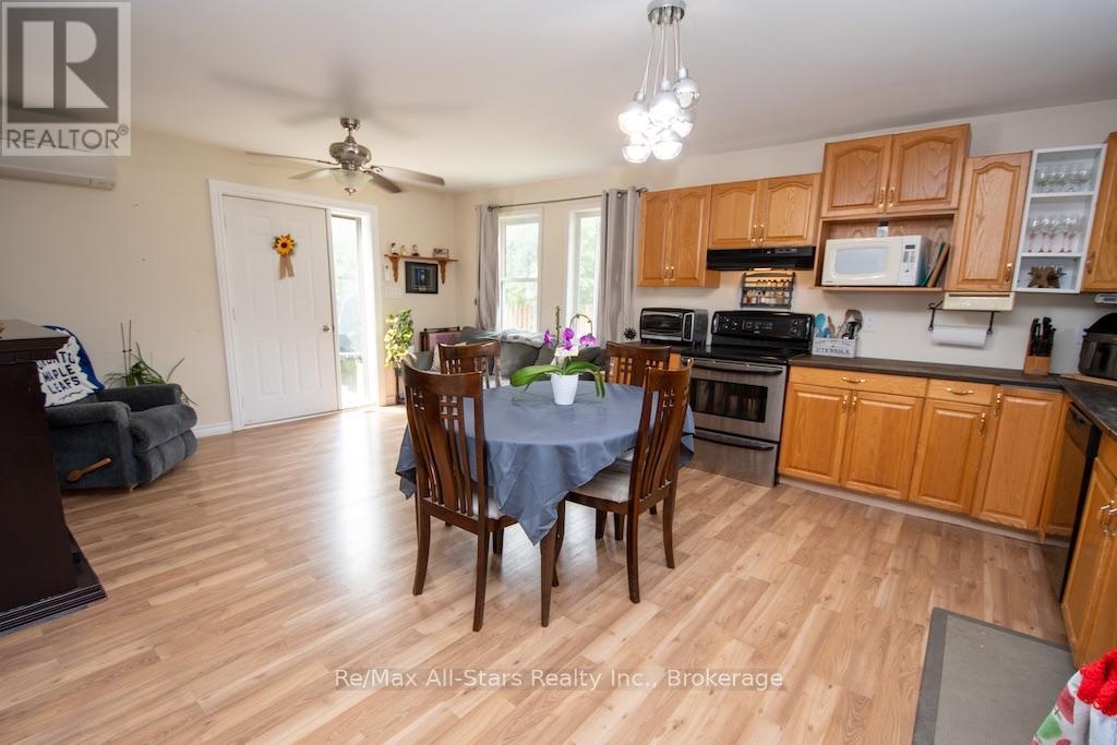 59 George Street W, Kawartha Lakes (Lindsay), Ontario  K9V 2P2 - Photo 14 - X13576058