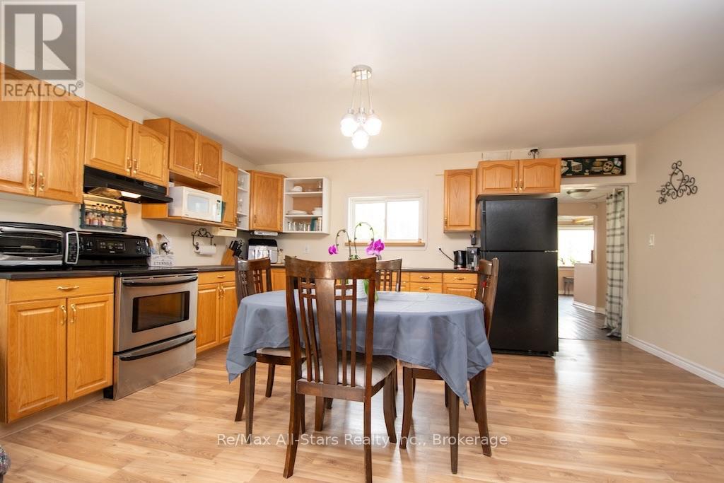 59 George Street W, Kawartha Lakes (Lindsay), Ontario  K9V 2P2 - Photo 15 - X13576058