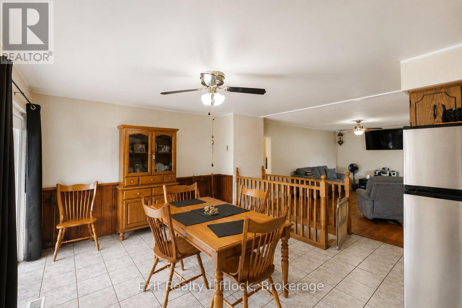 2 Edgewood Avenue, Douro-Dummer, Ontario  K9L 1V5 - Photo 8 - X13576658