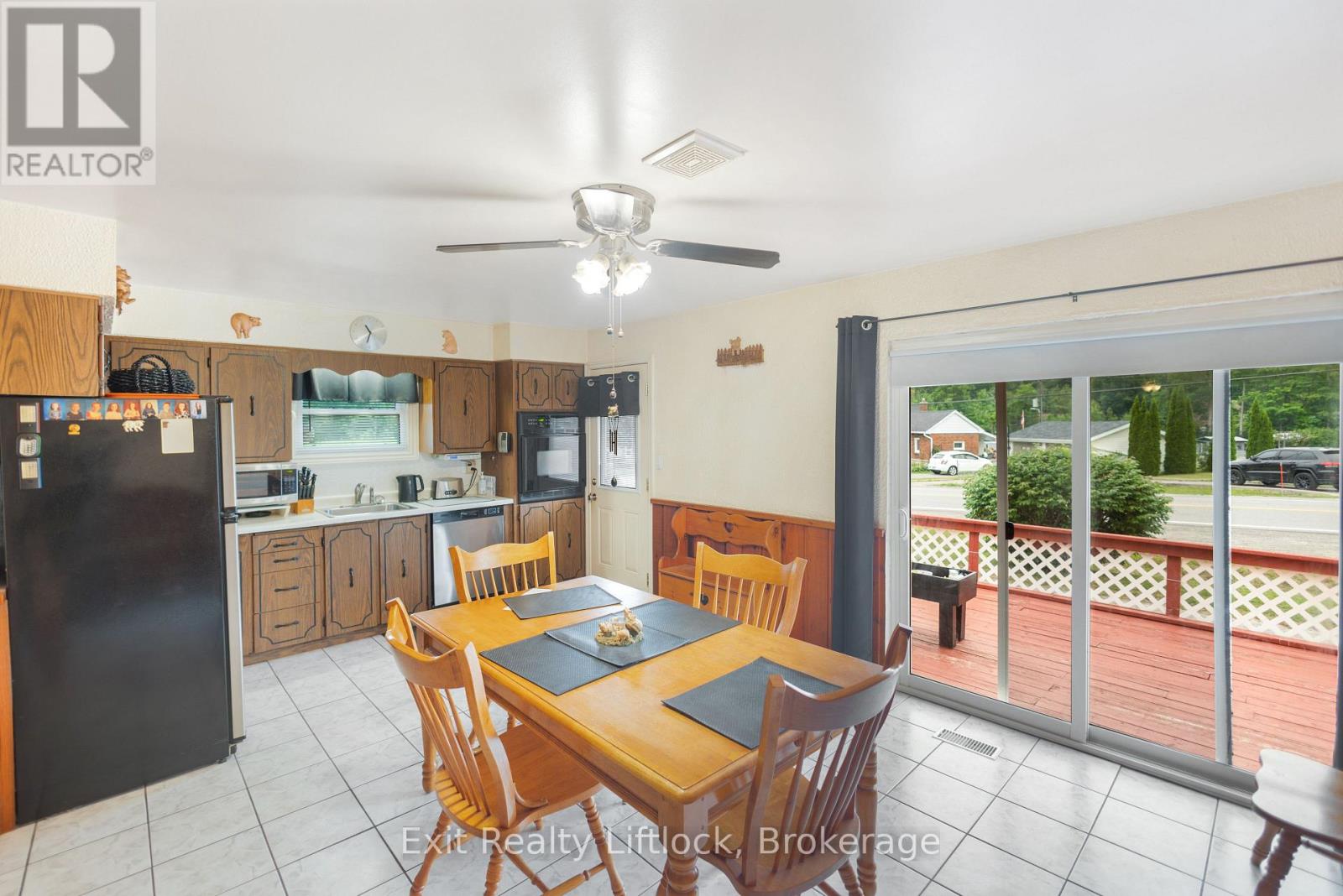 2 Edgewood Avenue, Douro-Dummer, Ontario  K9L 1V5 - Photo 9 - X13576658