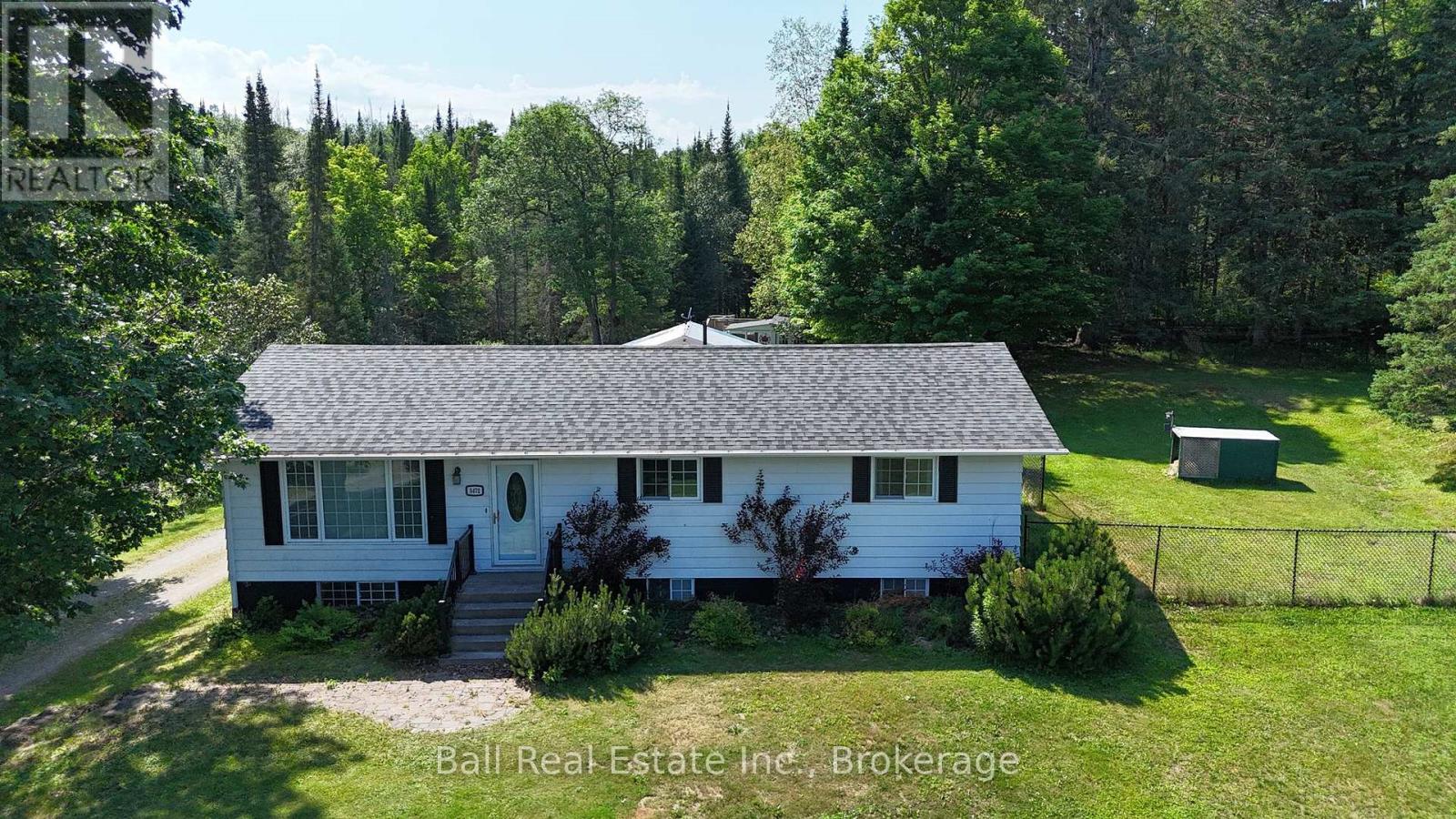 5472 Loop Road, Highlands East (Cardiff Ward), Ontario  K0L 2A0 - Photo 11 - X13576930