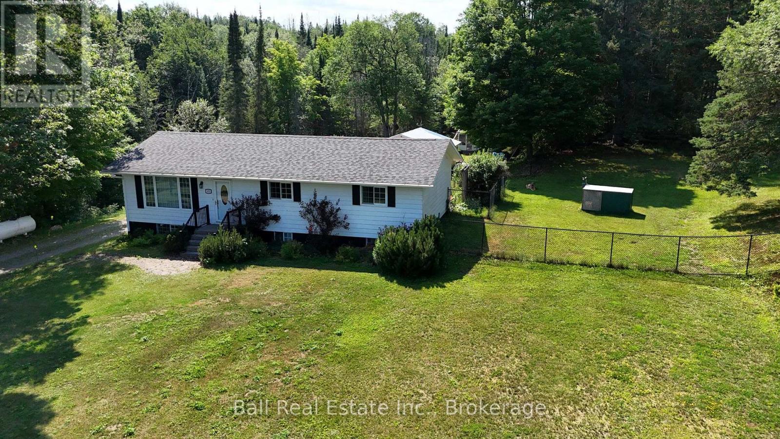 5472 Loop Road, Highlands East (Cardiff Ward), Ontario  K0L 2A0 - Photo 13 - X13576930