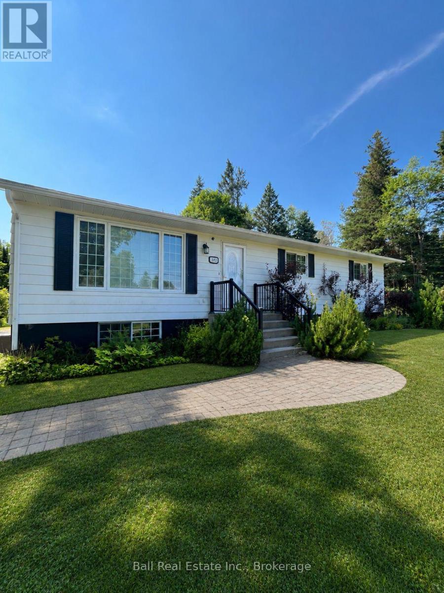 5472 Loop Road, Highlands East (Cardiff Ward), Ontario  K0L 2A0 - Photo 2 - X13576930
