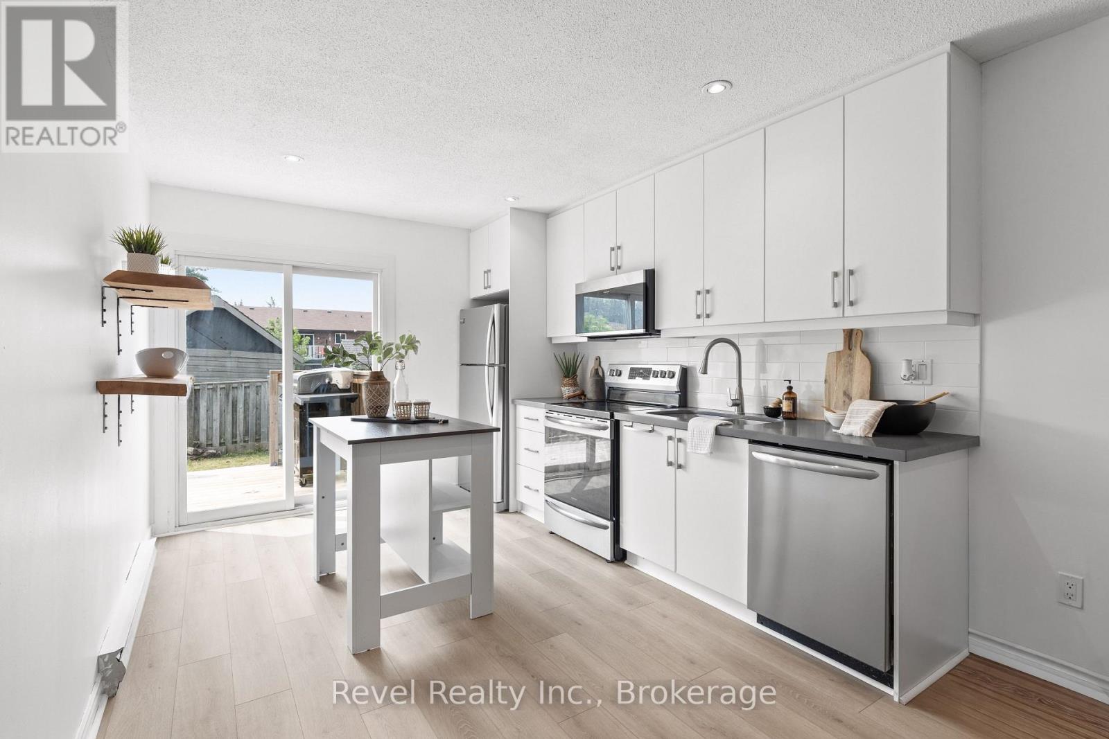 123 Albert Street S, Kawartha Lakes (Lindsay), Ontario  K9V 6G1 - Photo 10 - X13577548