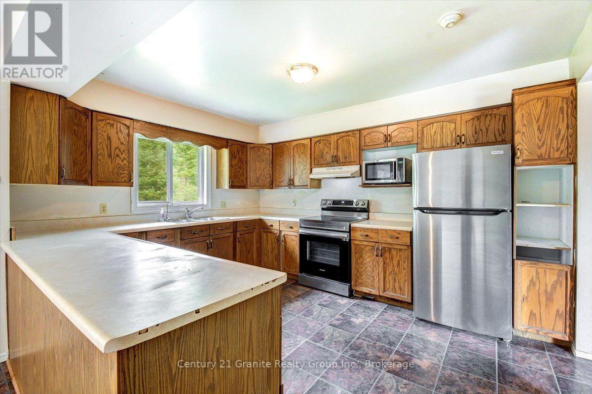 30871 Hwy 28 Highway, Bancroft (Dungannon Ward), Ontario  K0L 1C0 - Photo 12 - X13577992