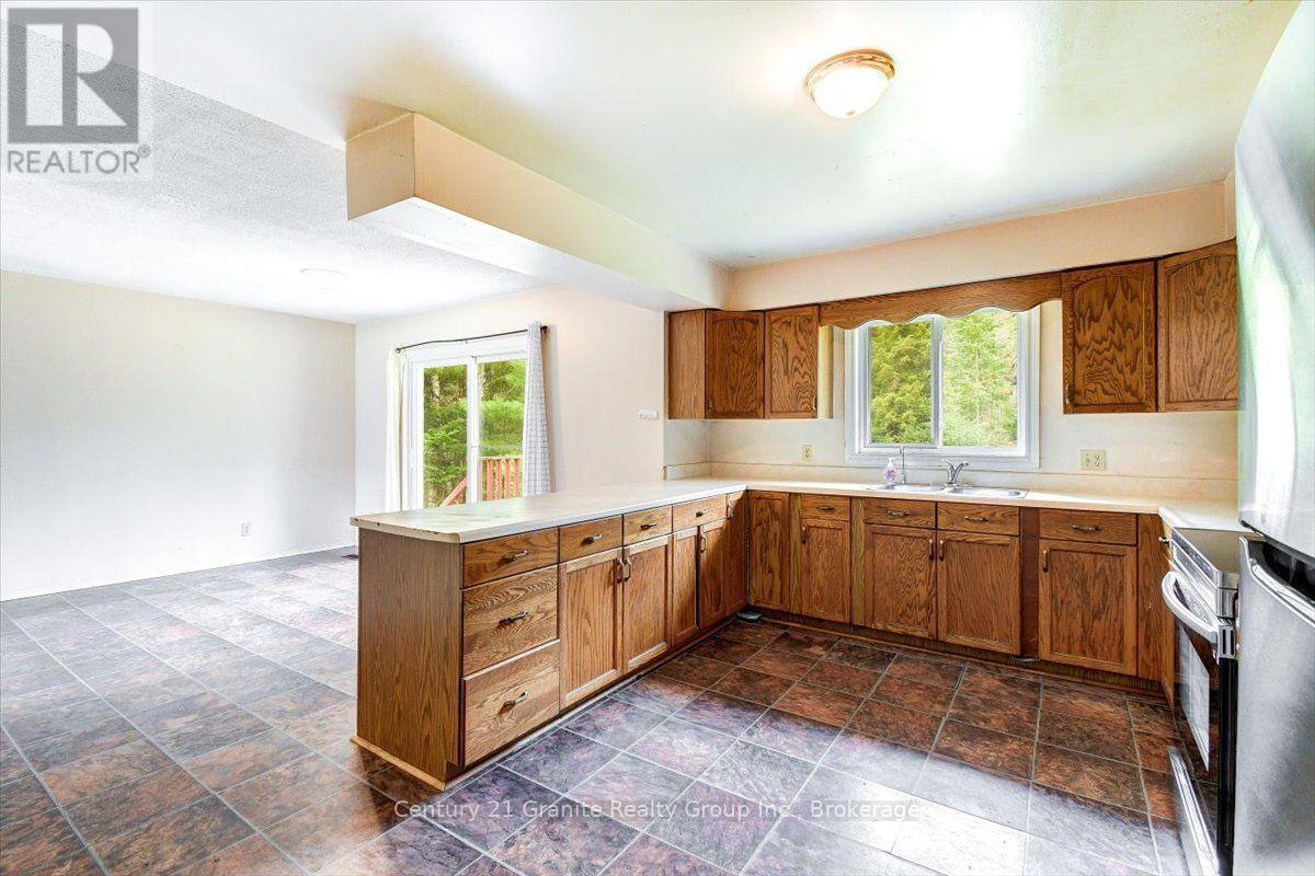 30871 Hwy 28 Highway, Bancroft (Dungannon Ward), Ontario  K0L 1C0 - Photo 13 - X13577992
