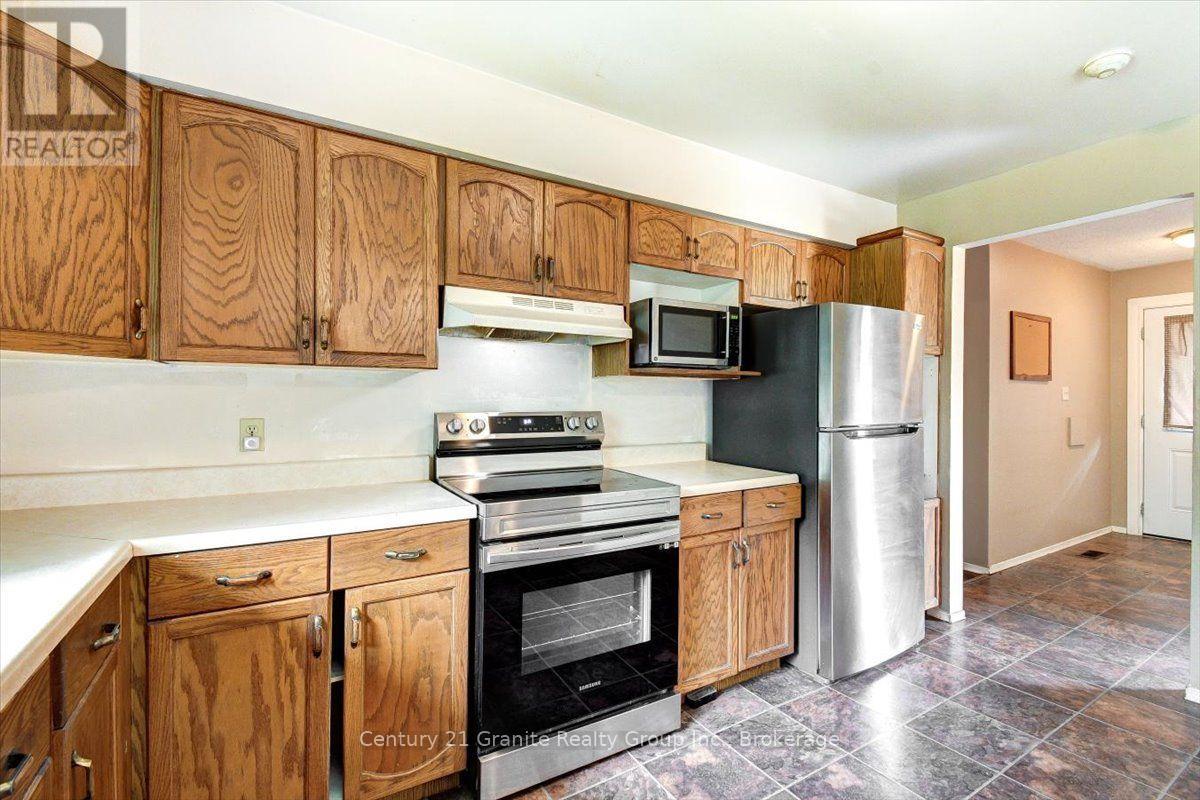 30871 Hwy 28 Highway, Bancroft (Dungannon Ward), Ontario  K0L 1C0 - Photo 15 - X13577992