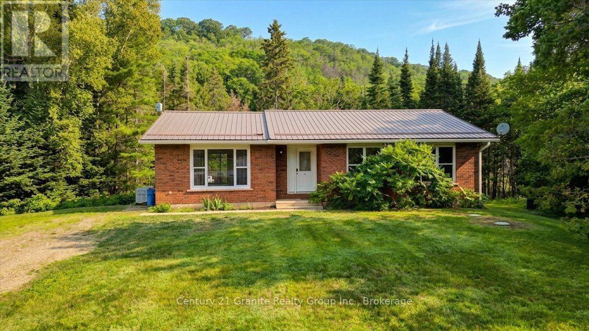 30871 Hwy 28 Highway, Bancroft (Dungannon Ward), Ontario  K0L 1C0 - Photo 2 - X13577992