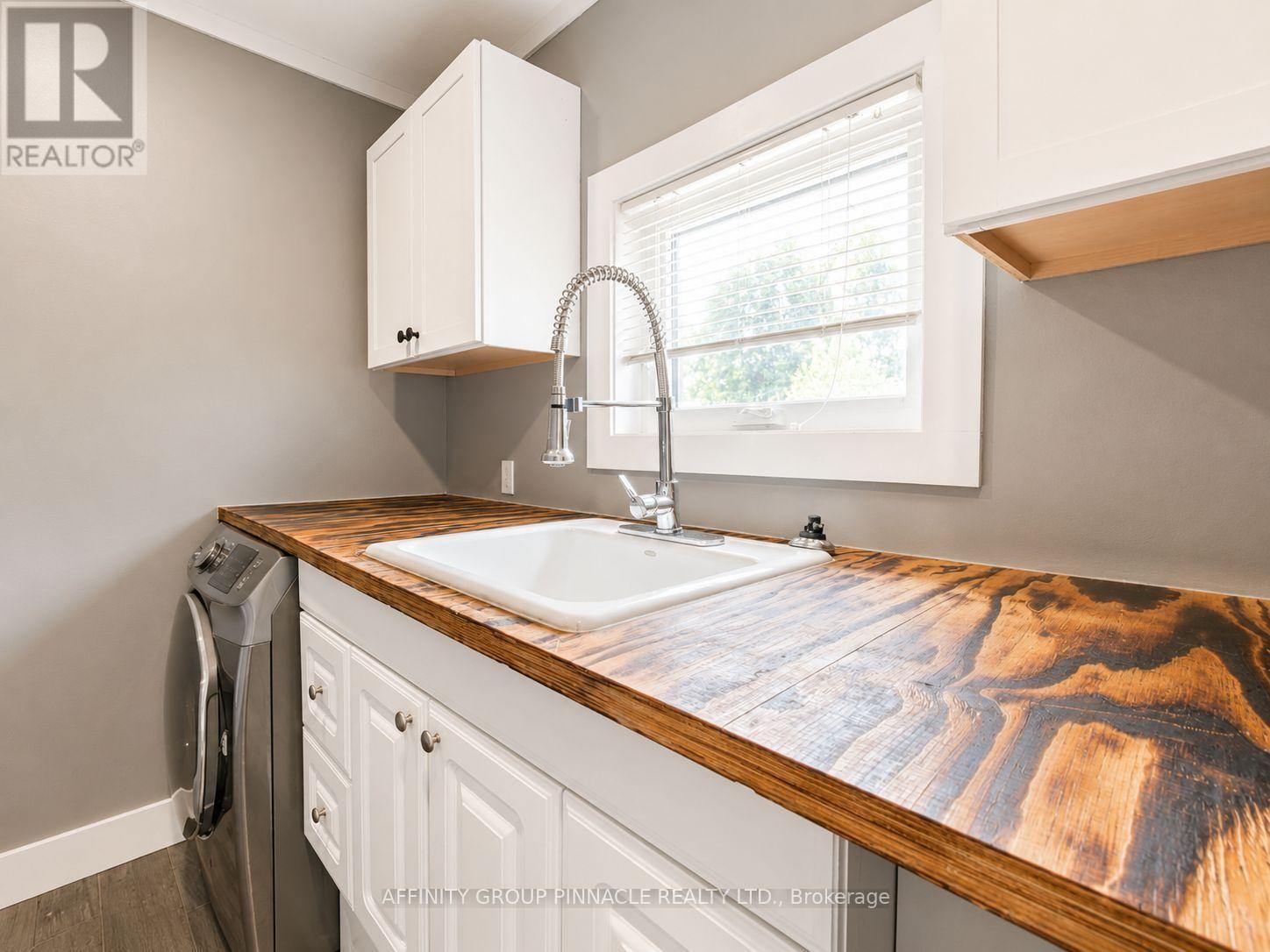 367 Angeline Street S, Kawartha Lakes (Ops), Ontario  K9V 0J7 - Photo 20 - X13578546
