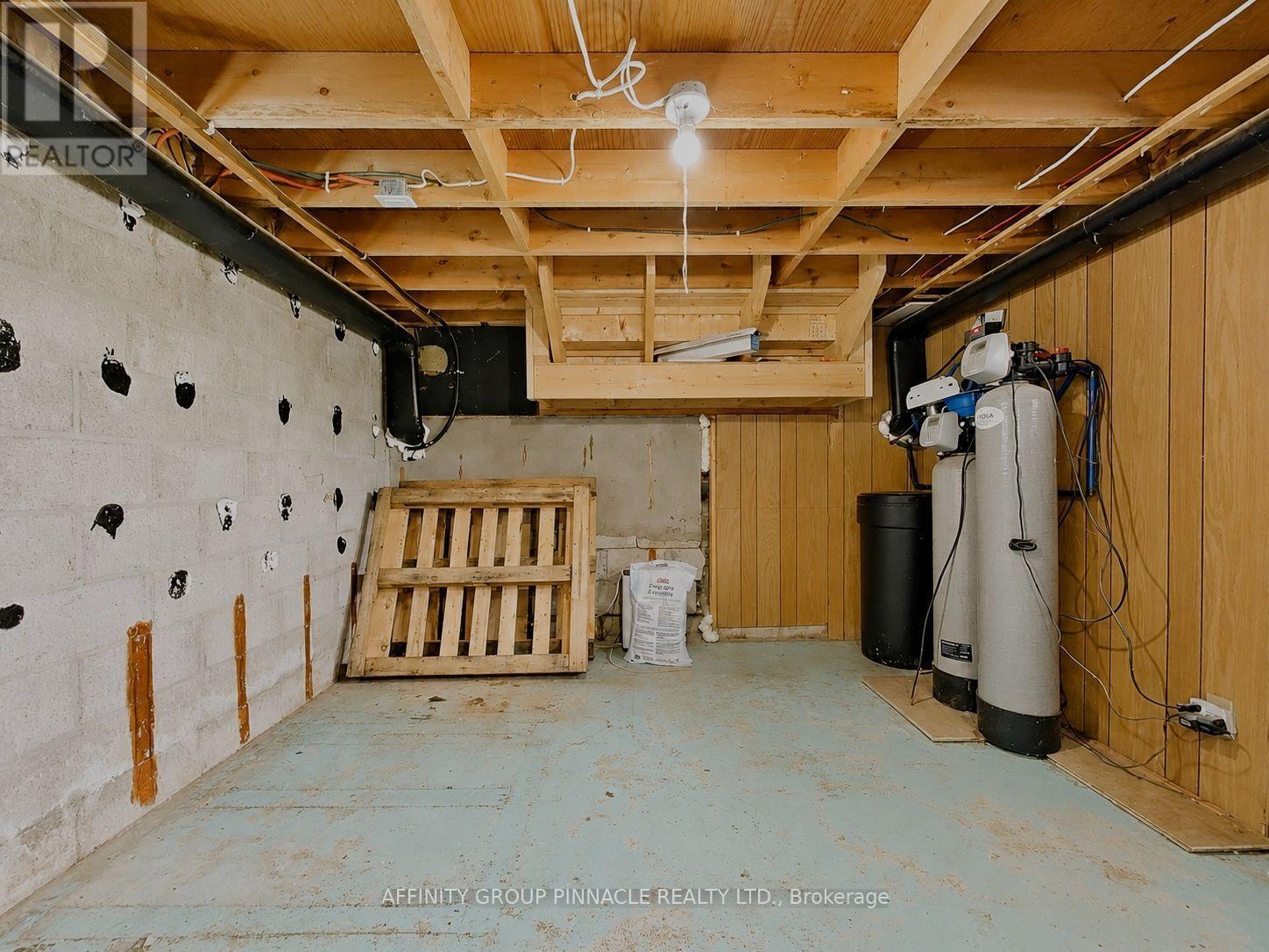 367 Angeline Street S, Kawartha Lakes (Ops), Ontario  K9V 0J7 - Photo 36 - X13578546