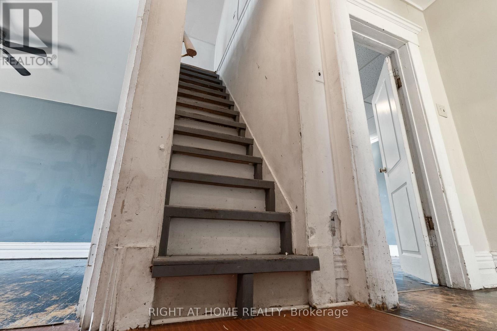 541 Aylmer Street N, Peterborough (Town Ward 3), Ontario  K9H 3W6 - Photo 18 - X13579728