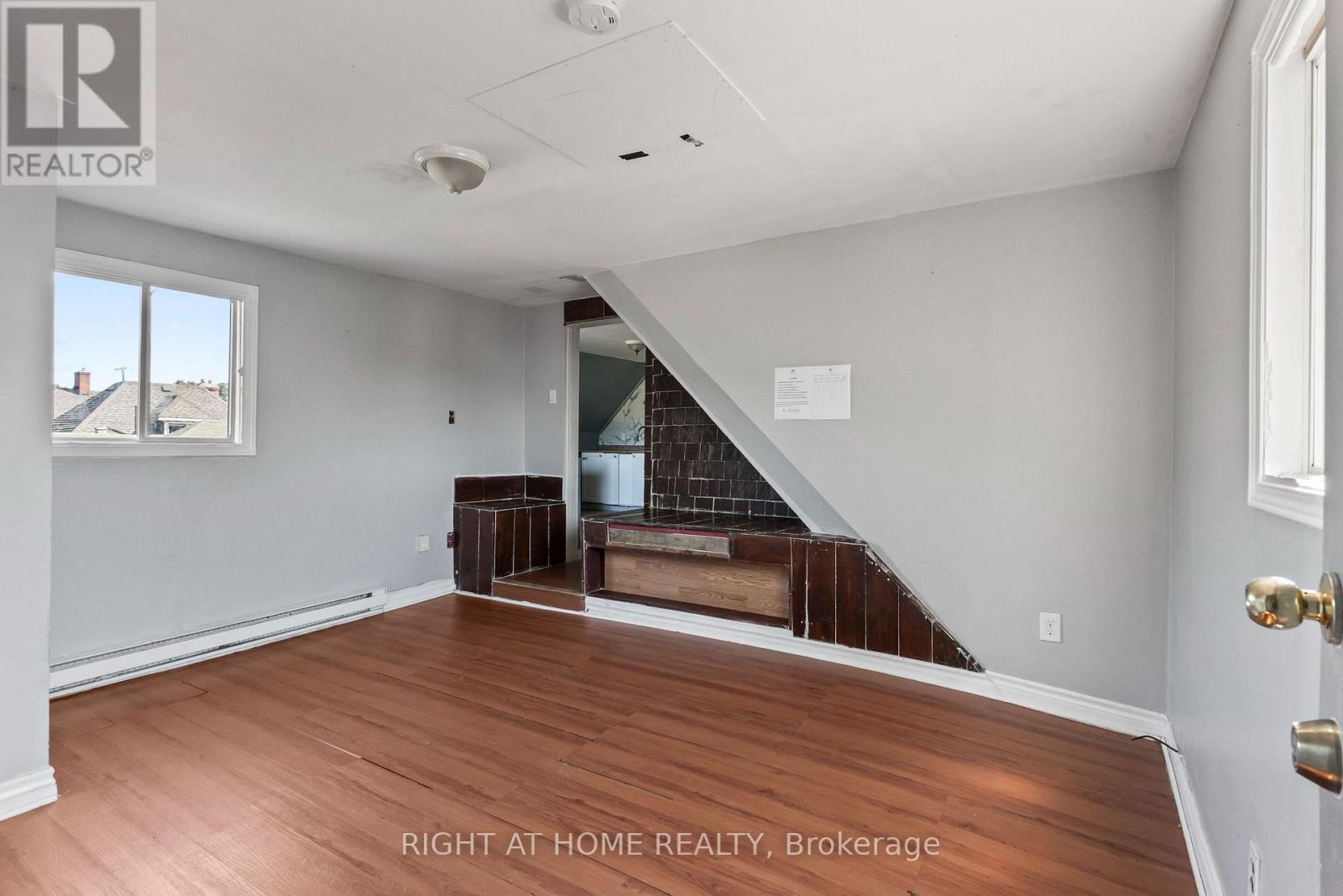 541 Aylmer Street N, Peterborough (Town Ward 3), Ontario  K9H 3W6 - Photo 39 - X13579728