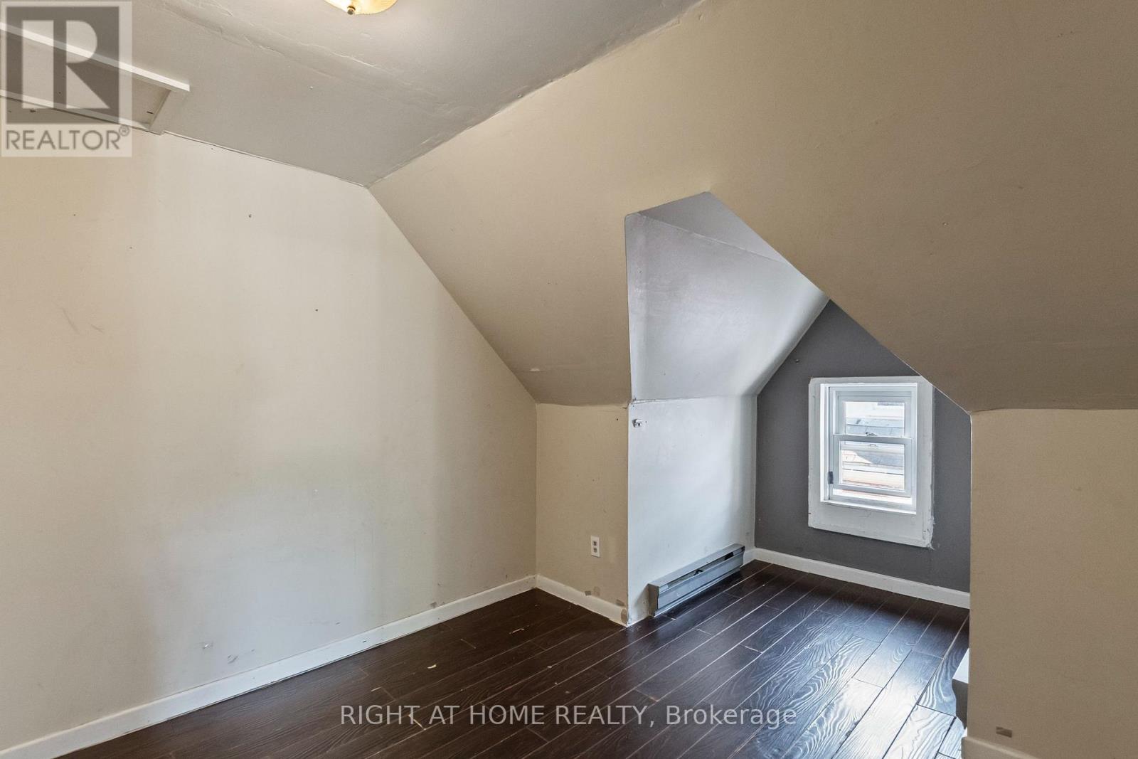 541 Aylmer Street N, Peterborough (Town Ward 3), Ontario  K9H 3W6 - Photo 44 - X13579728