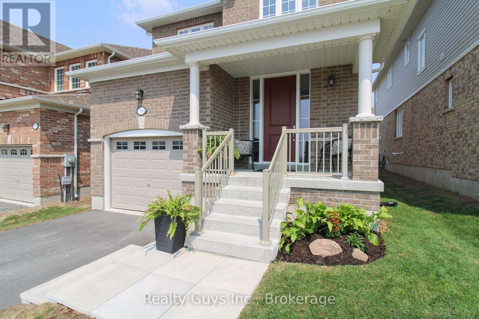 706 Latimer Way, Peterborough (Monaghan Ward 2), Ontario  K9K 0H4 - Photo 3 - X13580238