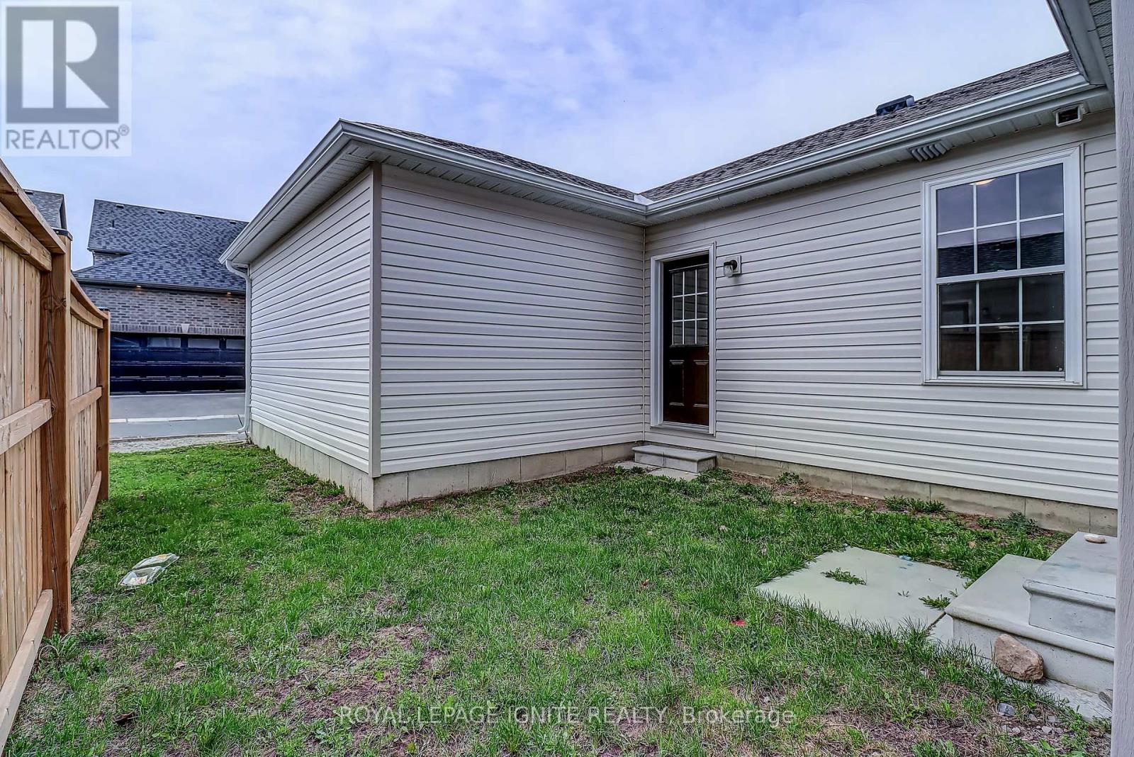 931 Broadway Boulevard, Peterborough (Northcrest Ward 5), Ontario  K9H 0J2 - Photo 20 - X13580984