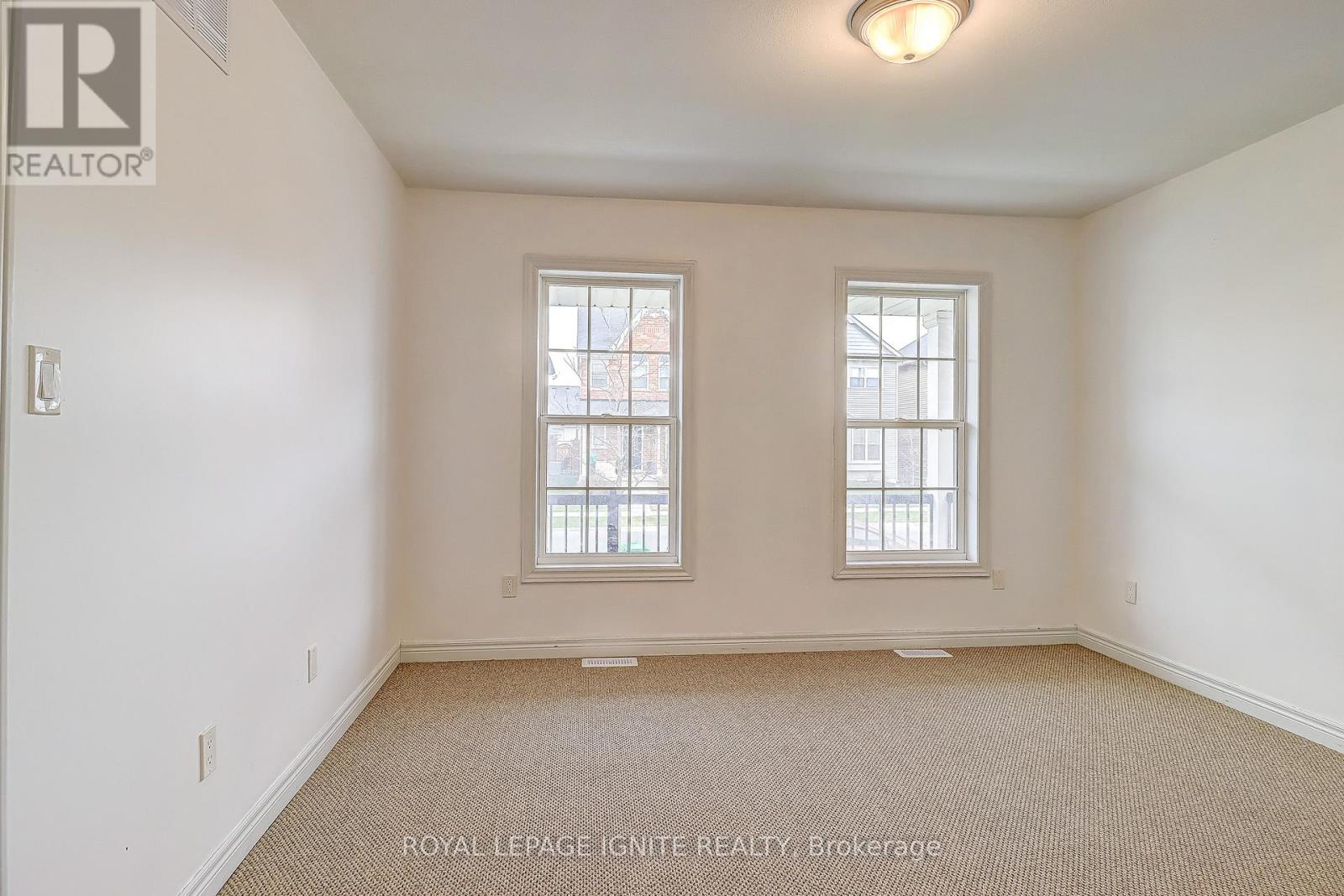 931 Broadway Boulevard, Peterborough (Northcrest Ward 5), Ontario  K9H 0J2 - Photo 5 - X13580984