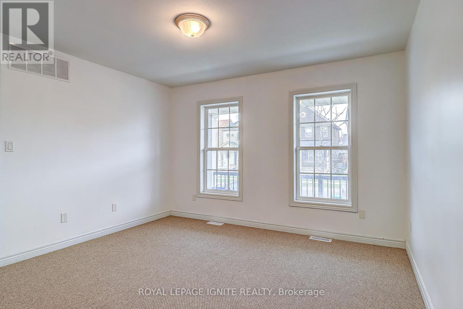 931 Broadway Boulevard, Peterborough (Northcrest Ward 5), Ontario  K9H 0J2 - Photo 8 - X13580984