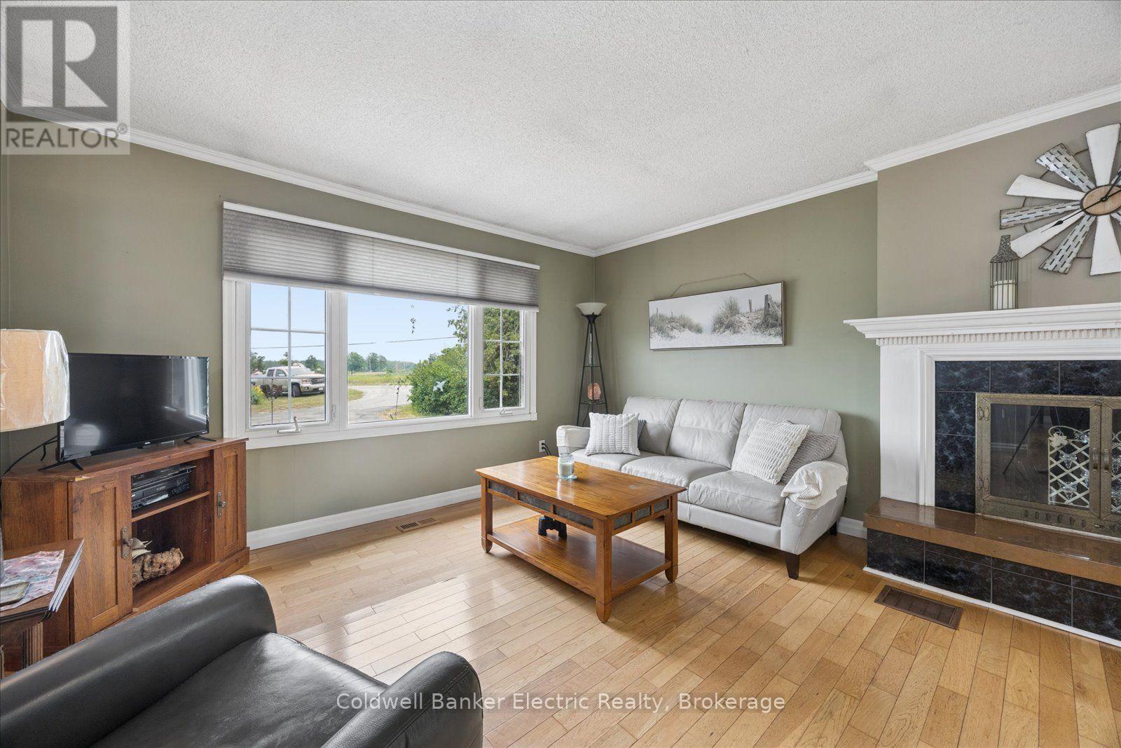 1657 4th Line, Douro-Dummer, Ontario  K0L 2H0 - Photo 12 - X13582494