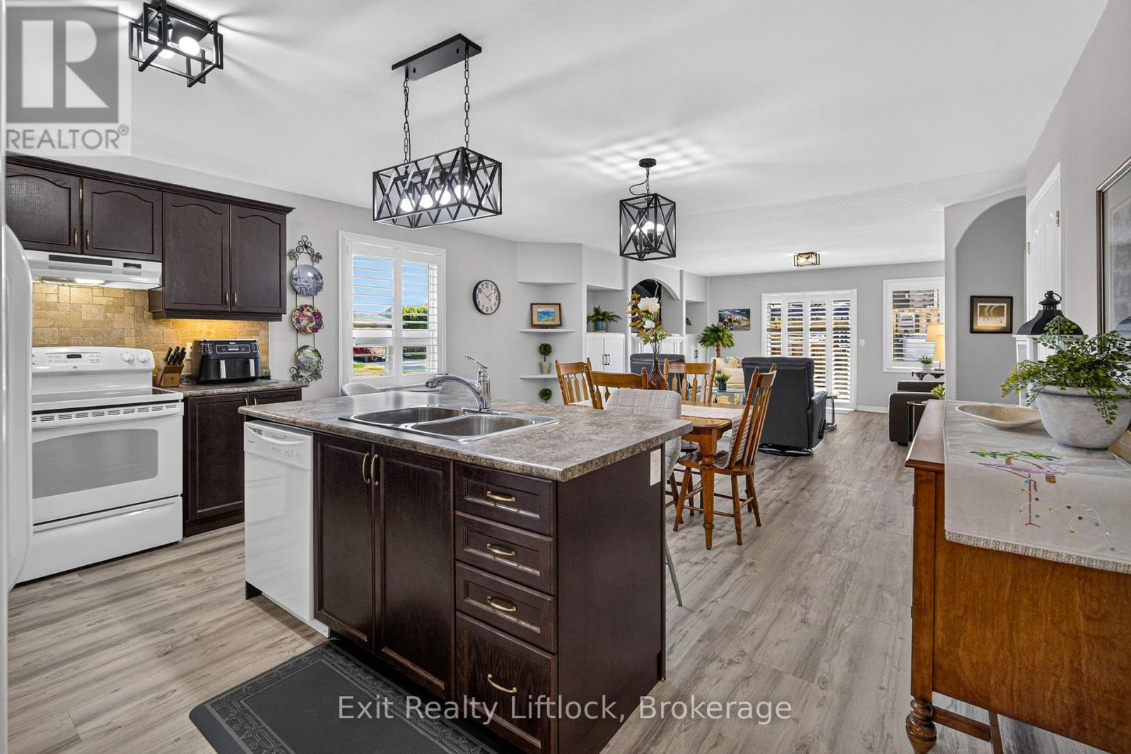 1 Mcgregor Court, Peterborough (Ashburnham Ward 4), Ontario  K9L 0B7 - Photo 7 - X13582920