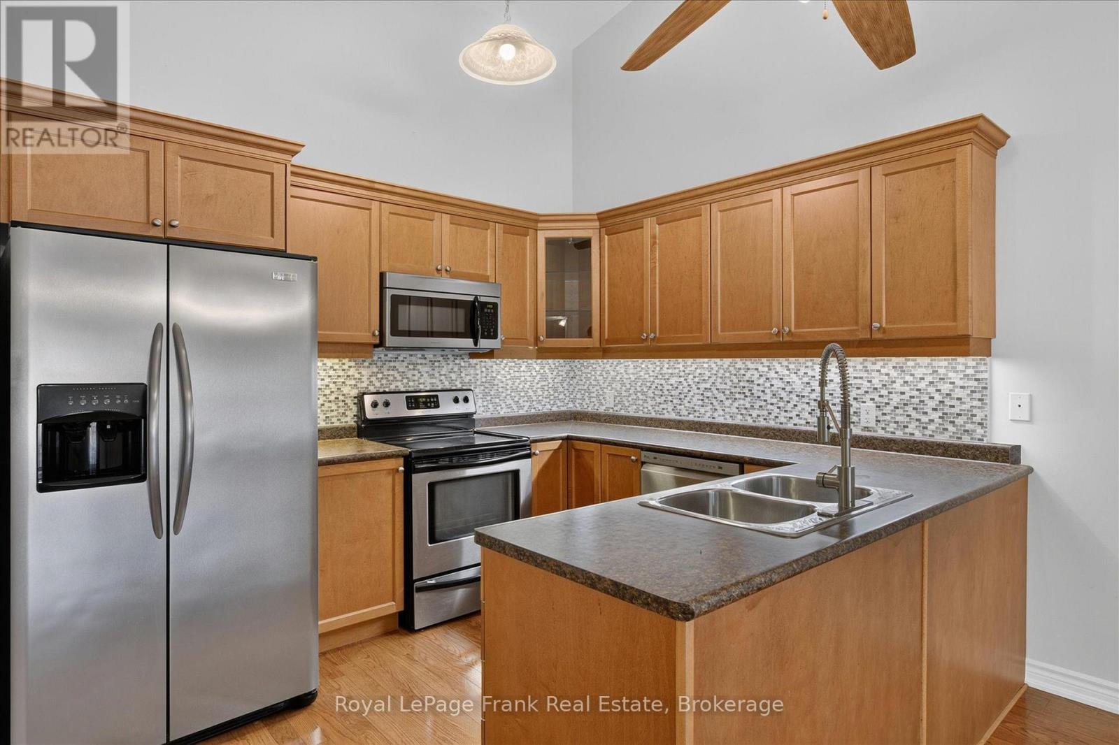 49 - 60 Village Crescent, Peterborough (Otonabee Ward 1), Ontario  K9J 0A9 - Photo 10 - X13583200