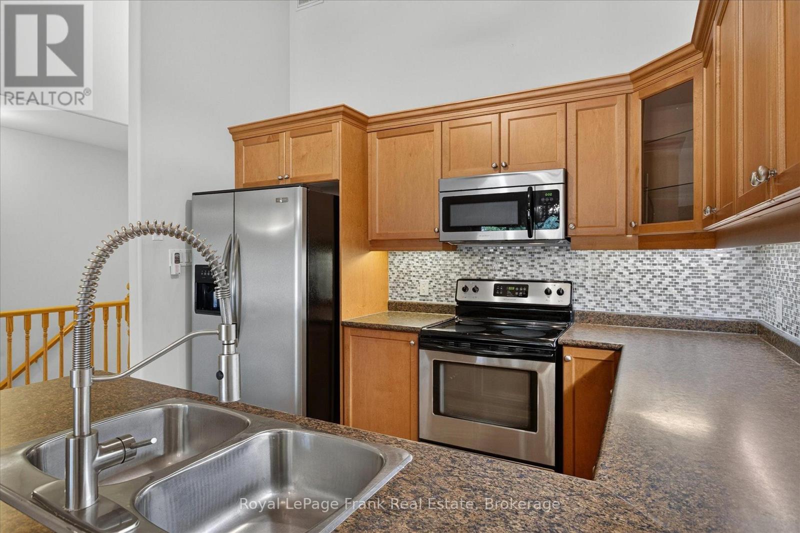 49 - 60 Village Crescent, Peterborough (Otonabee Ward 1), Ontario  K9J 0A9 - Photo 11 - X13583200