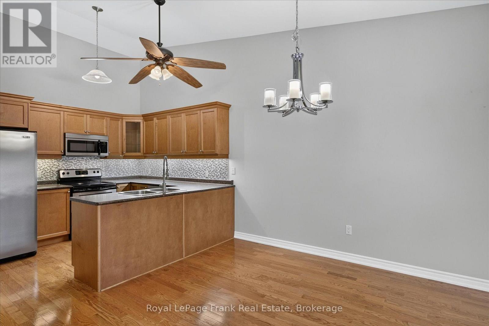 49 - 60 Village Crescent, Peterborough (Otonabee Ward 1), Ontario  K9J 0A9 - Photo 17 - X13583200