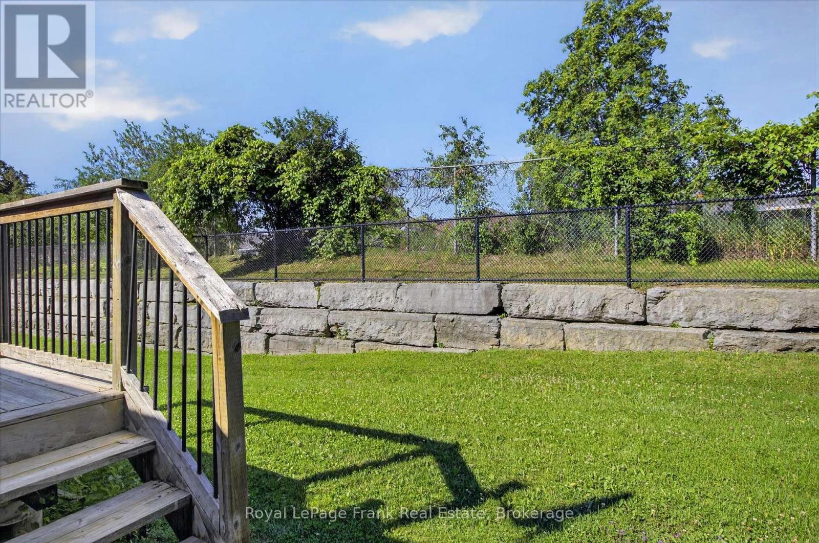 49 - 60 Village Crescent, Peterborough (Otonabee Ward 1), Ontario  K9J 0A9 - Photo 36 - X13583200