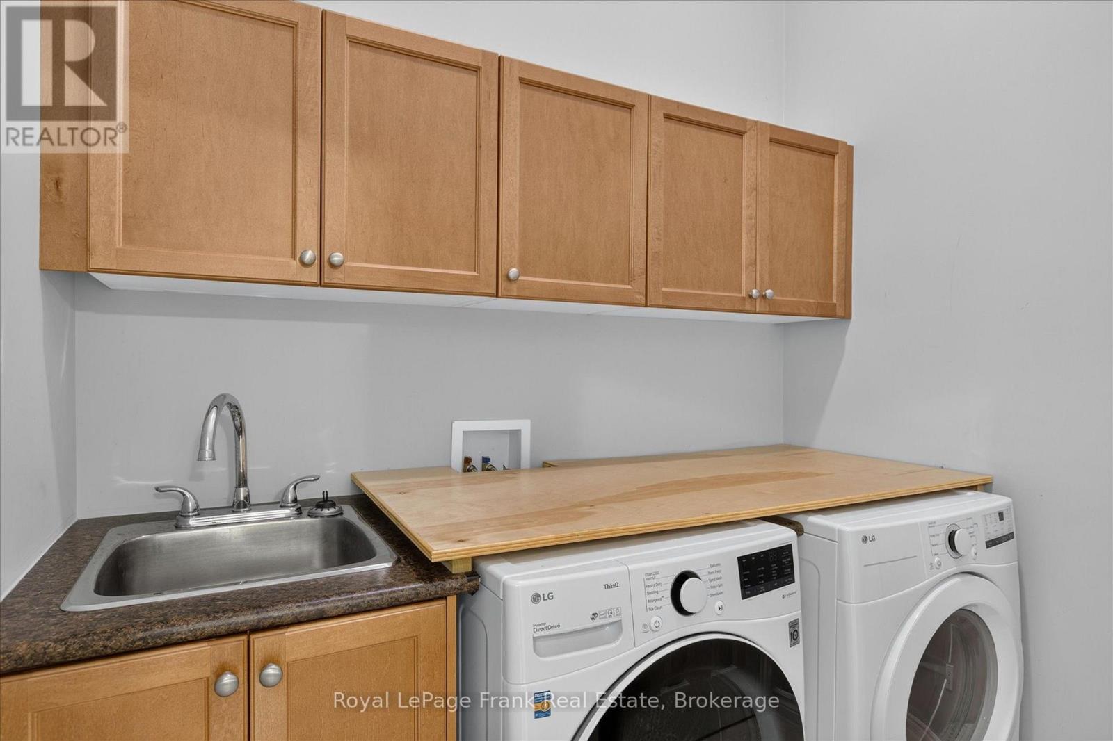 49 - 60 Village Crescent, Peterborough (Otonabee Ward 1), Ontario  K9J 0A9 - Photo 7 - X13583200