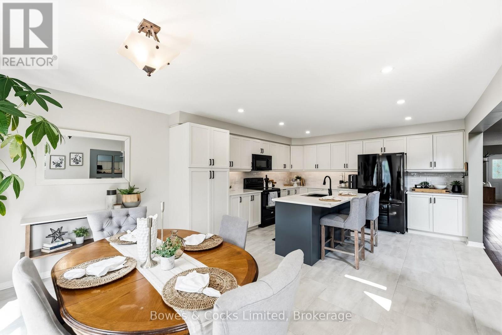 700 Tully Crescent, Peterborough (Monaghan Ward 2), Ontario  K9K 0A8 - Photo 19 - X13584026