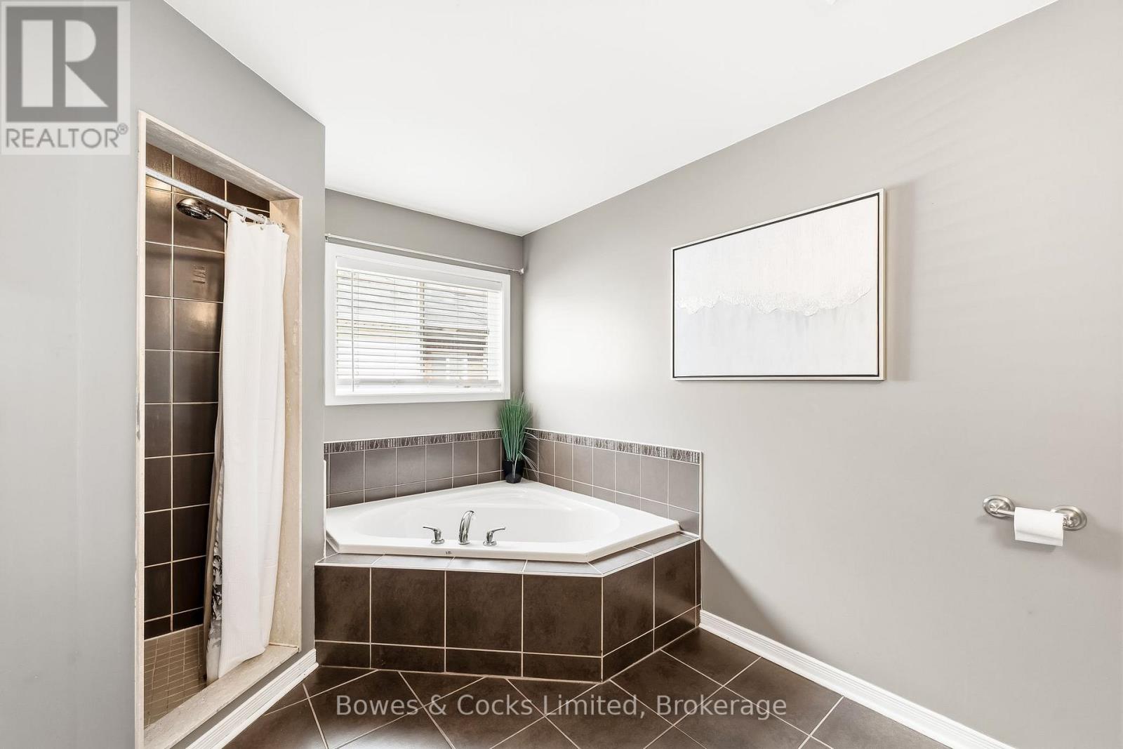 700 Tully Crescent, Peterborough (Monaghan Ward 2), Ontario  K9K 0A8 - Photo 28 - X13584026