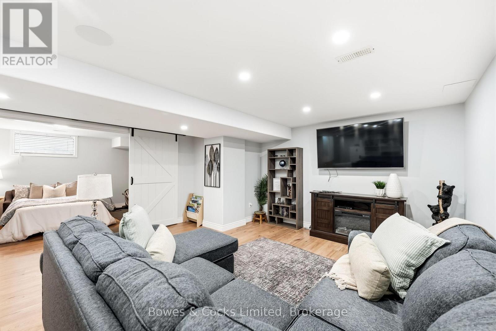 700 Tully Crescent, Peterborough (Monaghan Ward 2), Ontario  K9K 0A8 - Photo 39 - X13584026