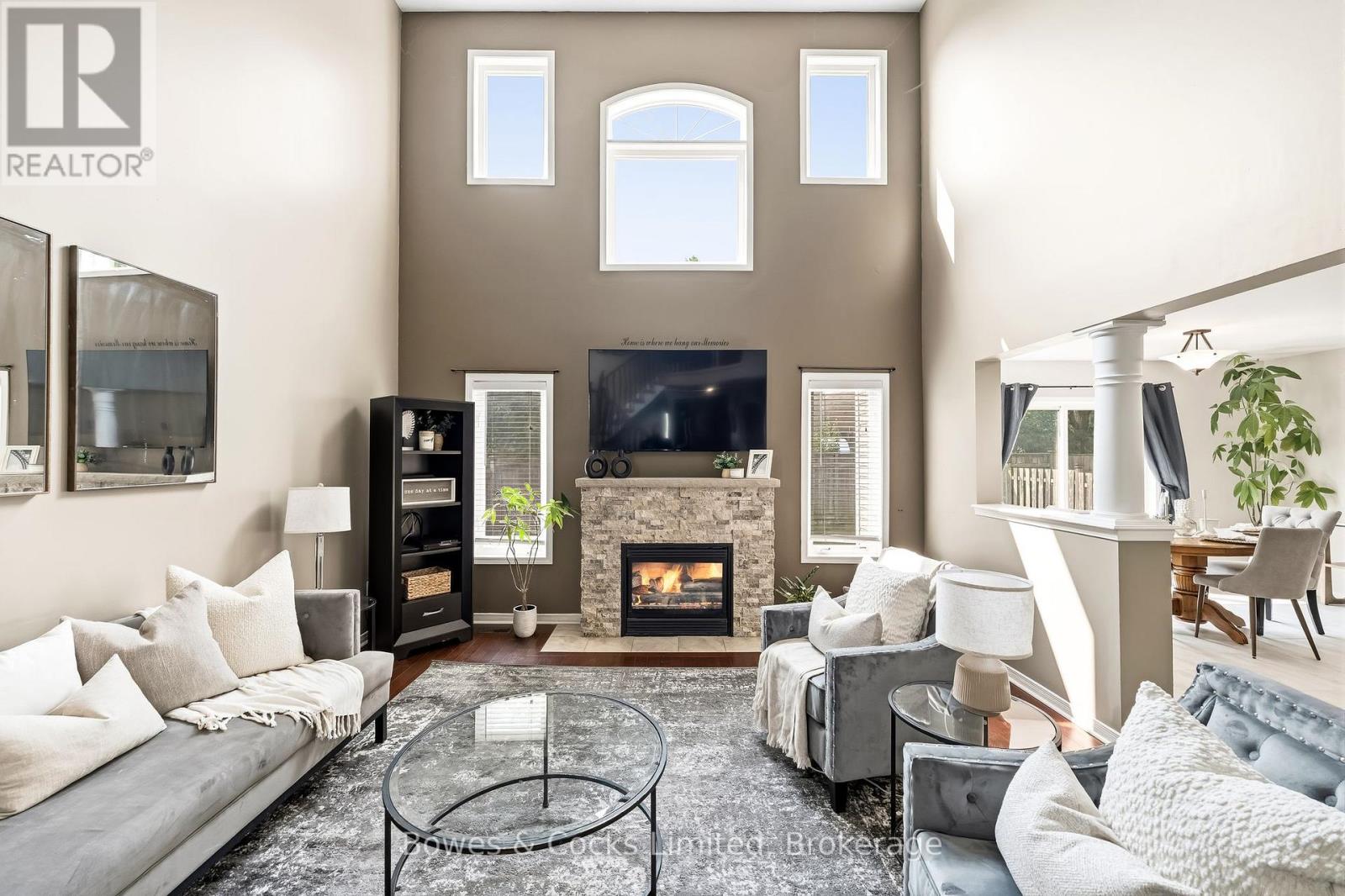 700 Tully Crescent, Peterborough (Monaghan Ward 2), Ontario  K9K 0A8 - Photo 9 - X13584026