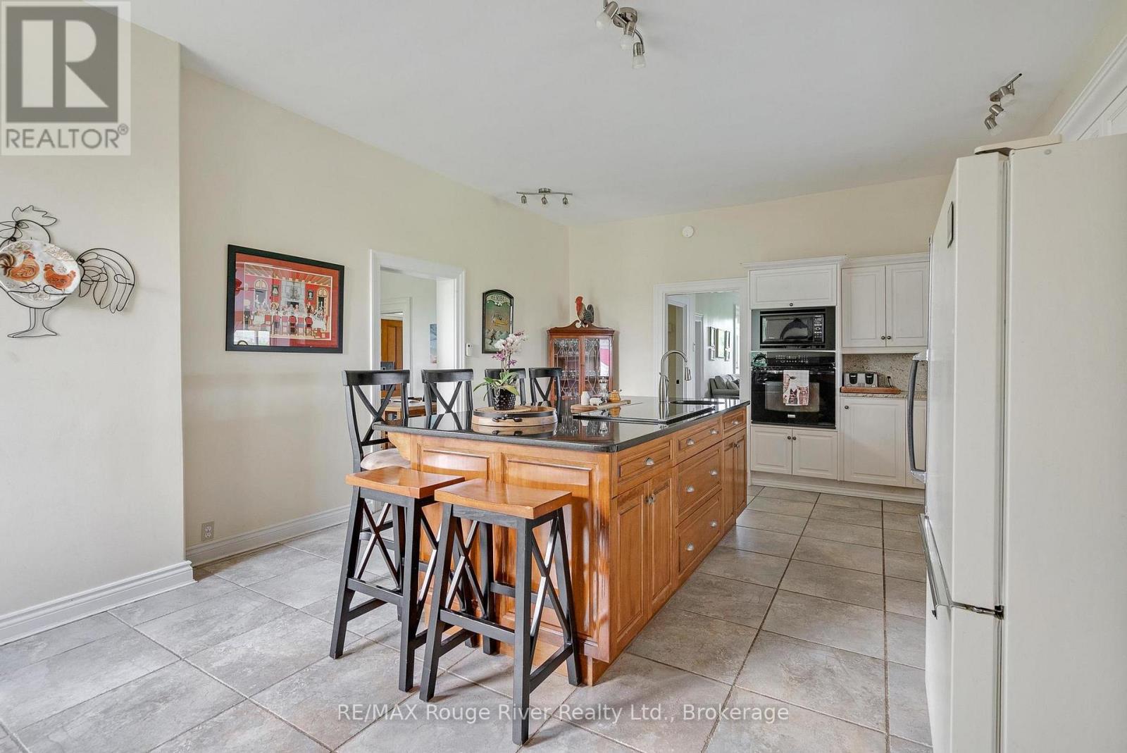 733 County Rd 2 Rd Road E, Otonabee-South Monaghan, Ontario  K0L 1B0 - Photo 16 - X13584108