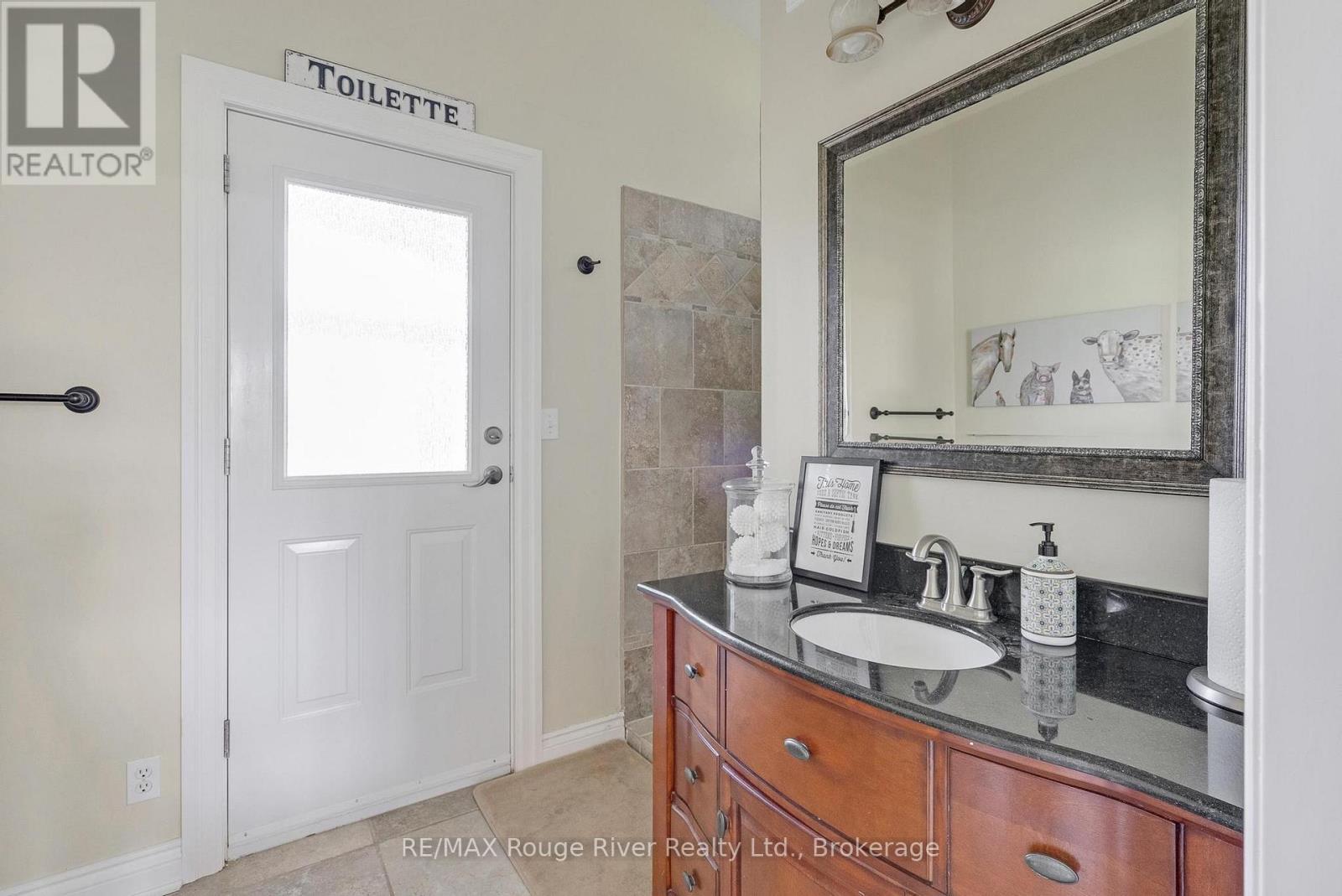 733 County Rd 2 Rd Road E, Otonabee-South Monaghan, Ontario  K0L 1B0 - Photo 21 - X13584108