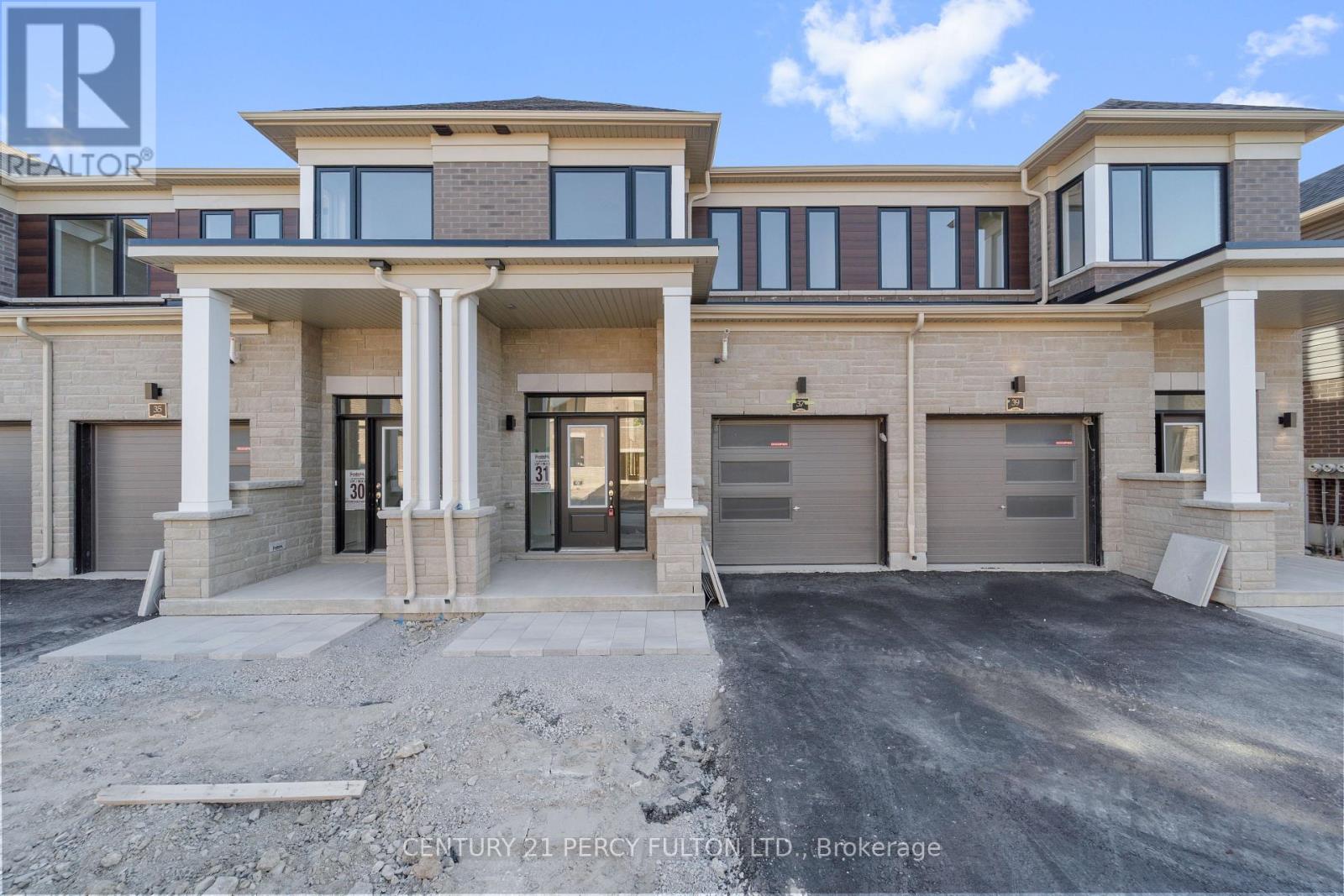 37 WATTS MEWS, kawartha lakes (lindsay), Ontario