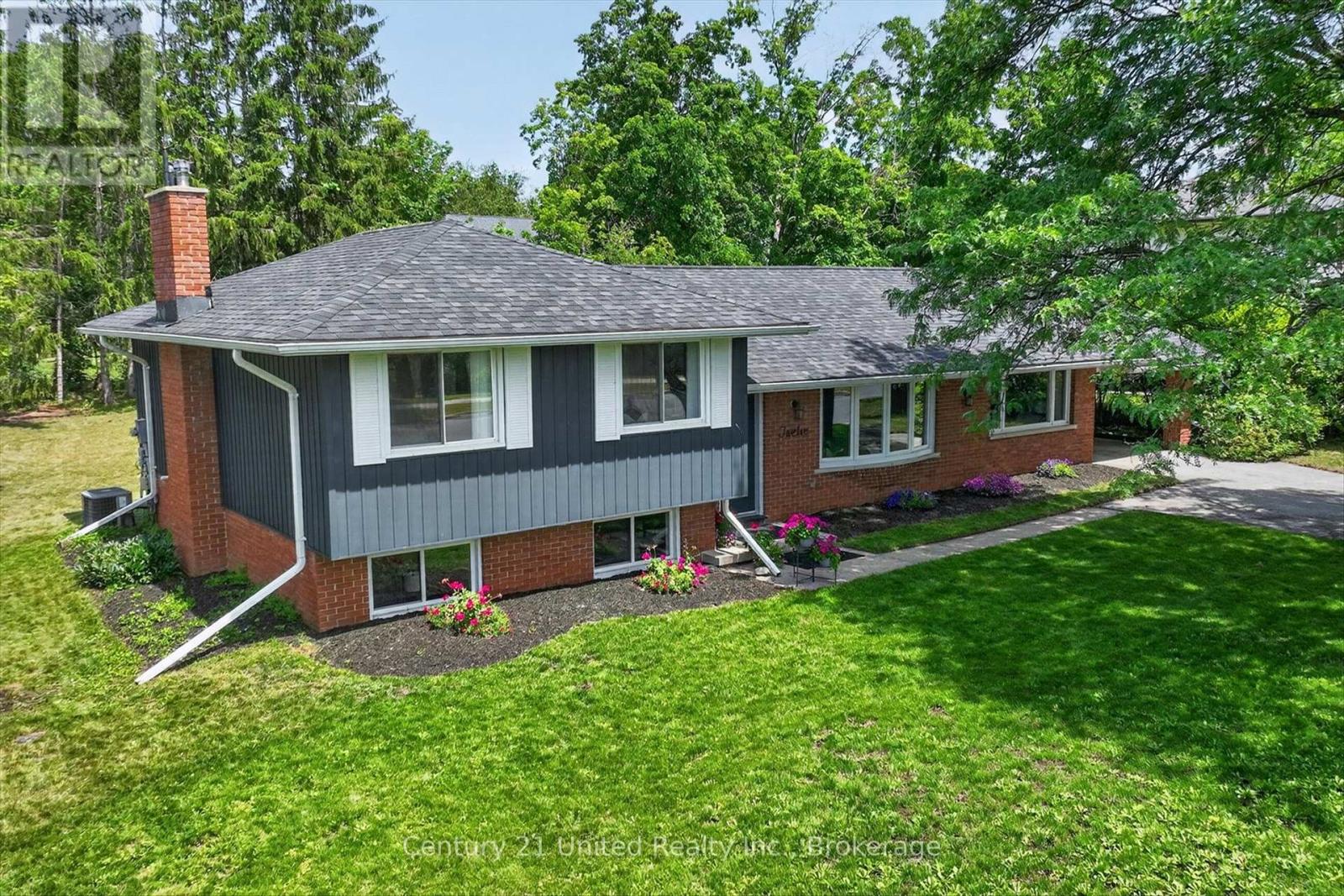 12 Stewart Drive, Selwyn, Ontario  K0L 2H0 - Photo 34 - X13586032