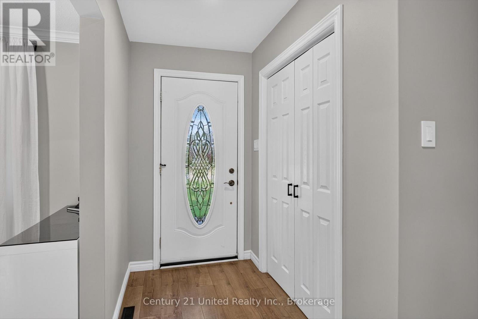 12 Stewart Drive, Selwyn, Ontario  K0L 2H0 - Photo 4 - X13586032
