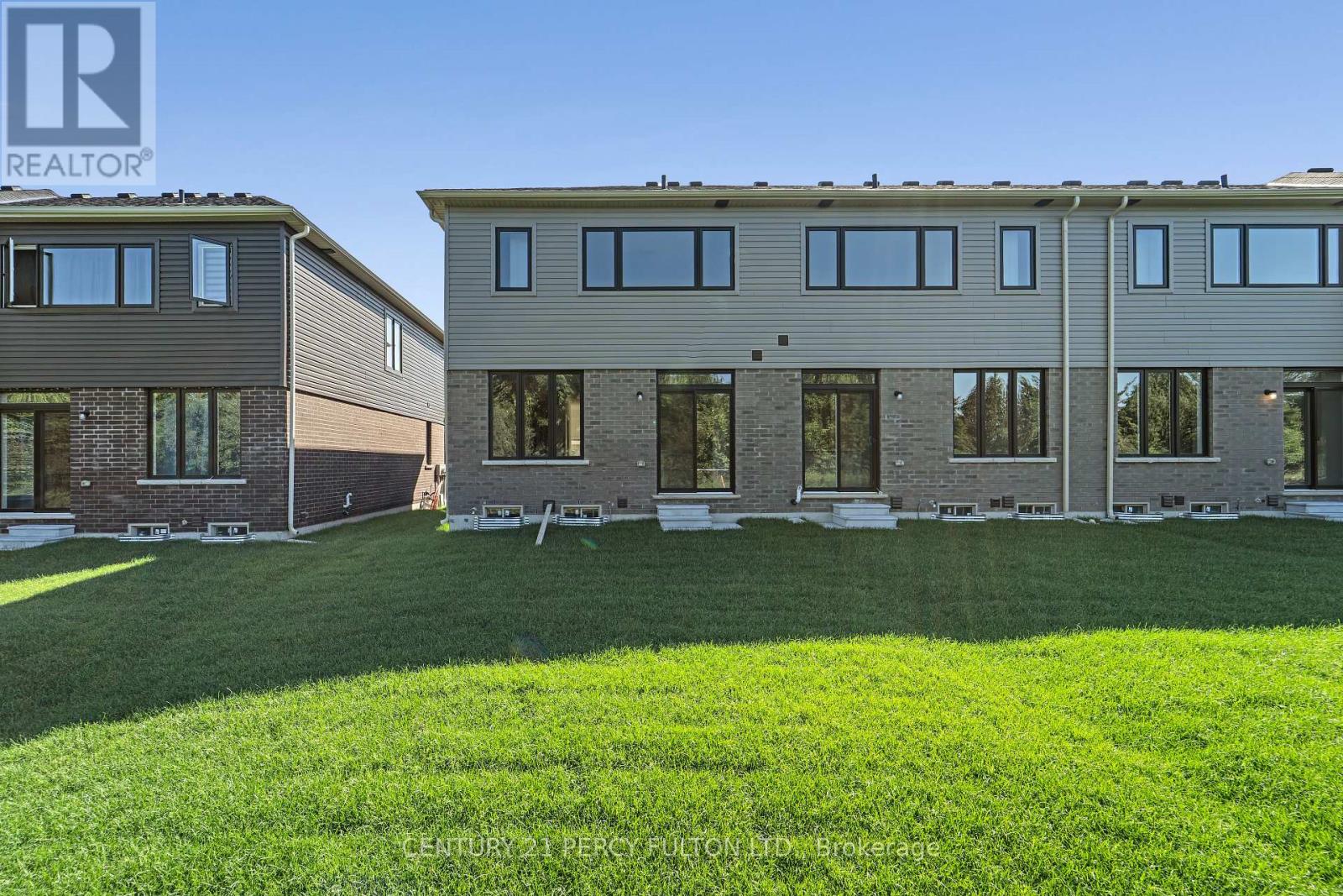 39 Watts Mews, Kawartha Lakes (Lindsay), Ontario  K9V 5Z5 - Photo 25 - X13586724
