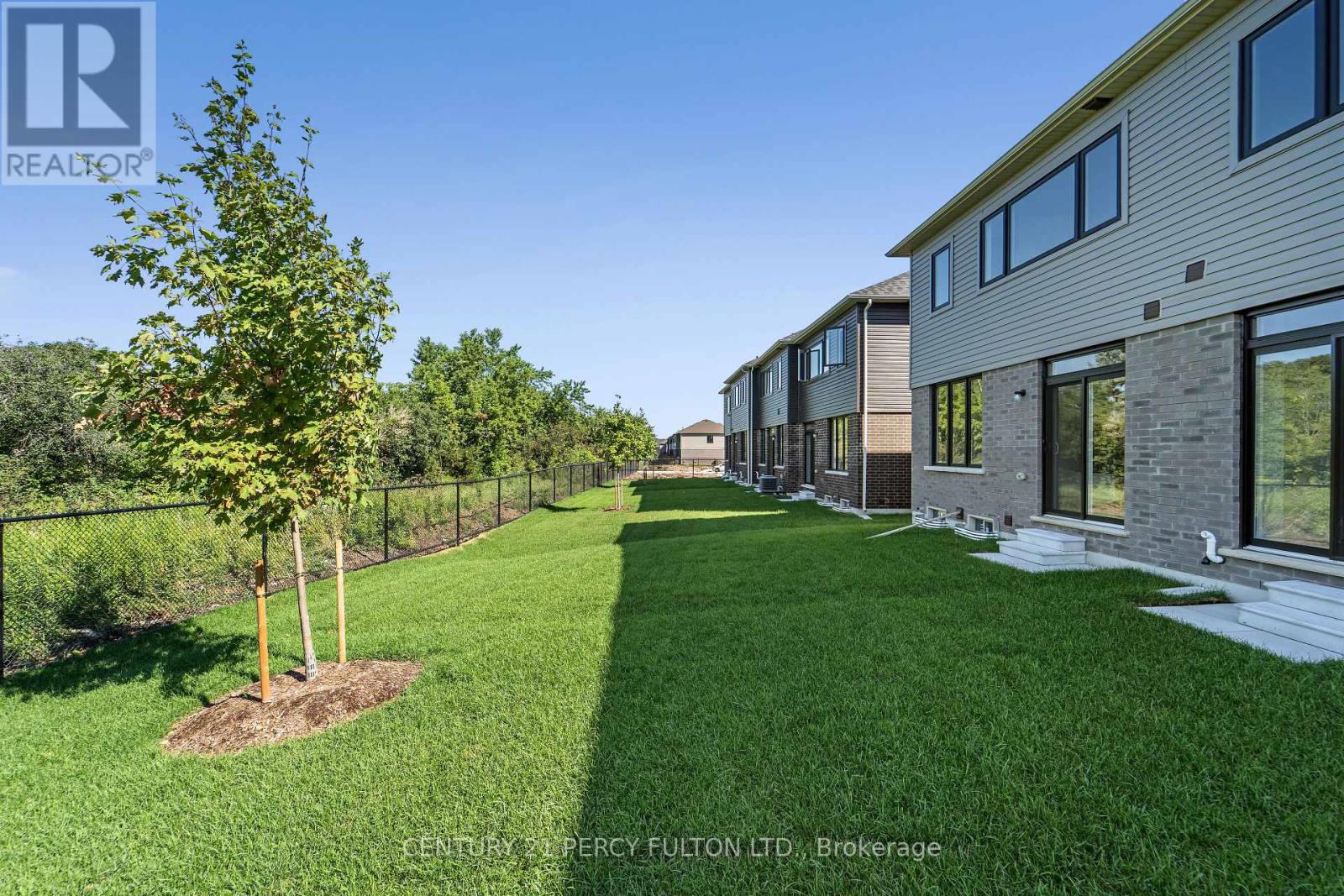 39 Watts Mews, Kawartha Lakes (Lindsay), Ontario  K9V 5Z5 - Photo 26 - X13586724
