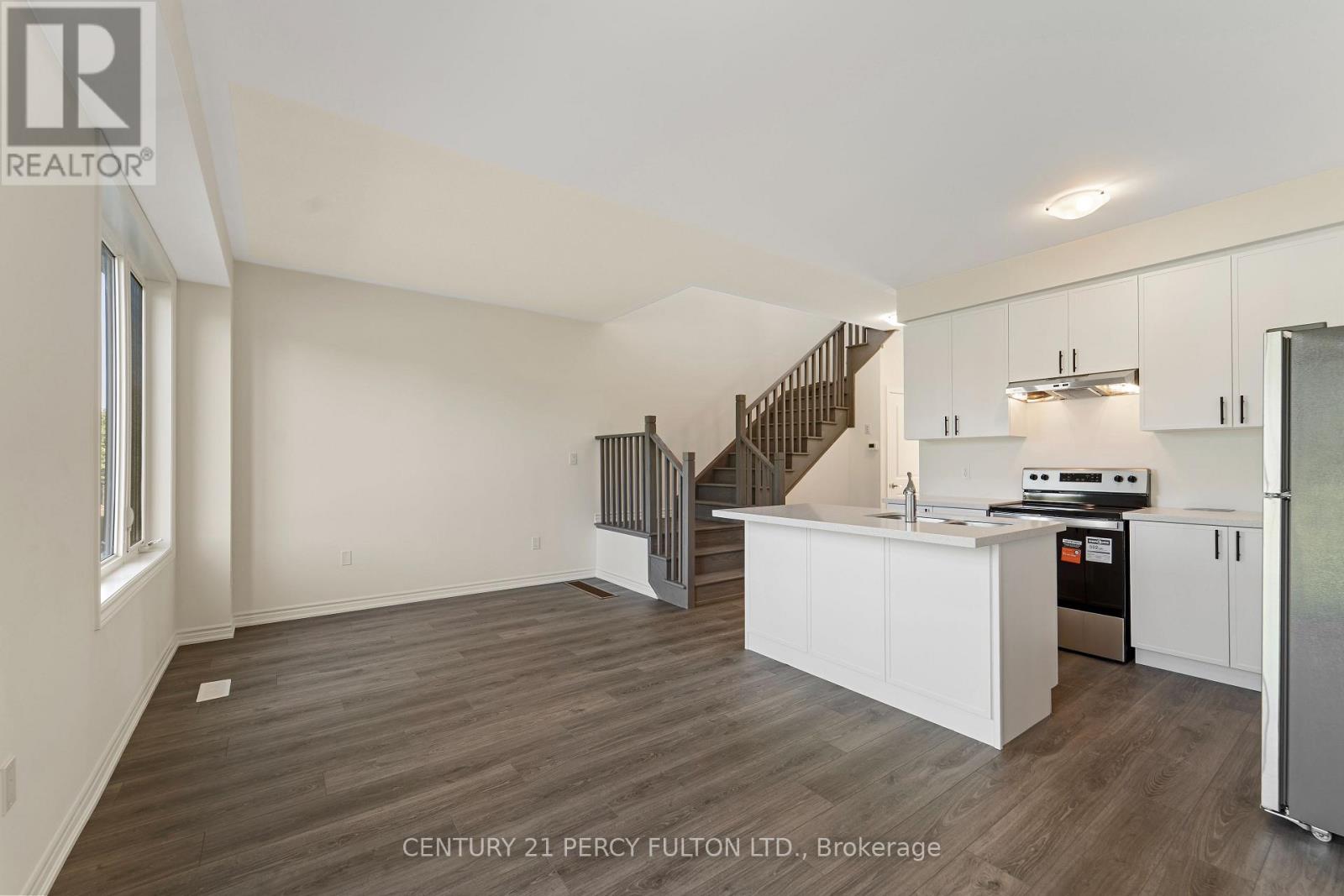 39 Watts Mews, Kawartha Lakes (Lindsay), Ontario  K9V 5Z5 - Photo 7 - X13586724