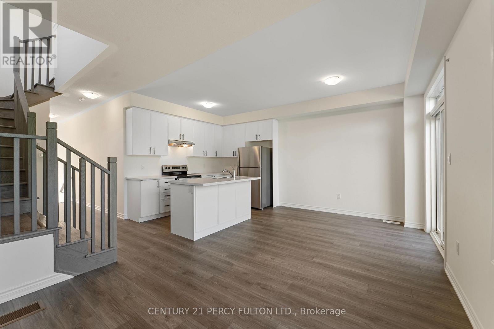 39 Watts Mews, Kawartha Lakes (Lindsay), Ontario  K9V 5Z5 - Photo 8 - X13586724