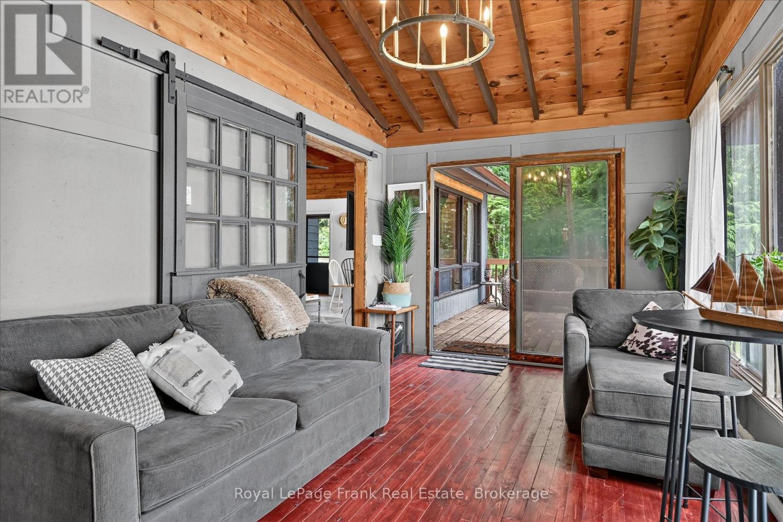 442 Island 7 Stoney Lake, Douro-Dummer, Ontario  K0L 2H0 - Photo 12 - X13587686