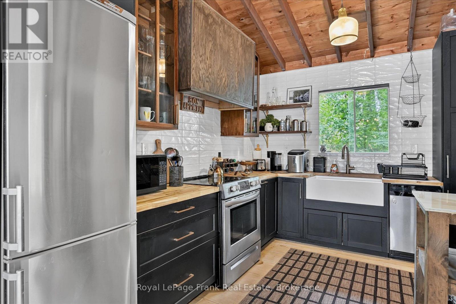 442 Island 7 Stoney Lake, Douro-Dummer, Ontario  K0L 2H0 - Photo 22 - X13587686