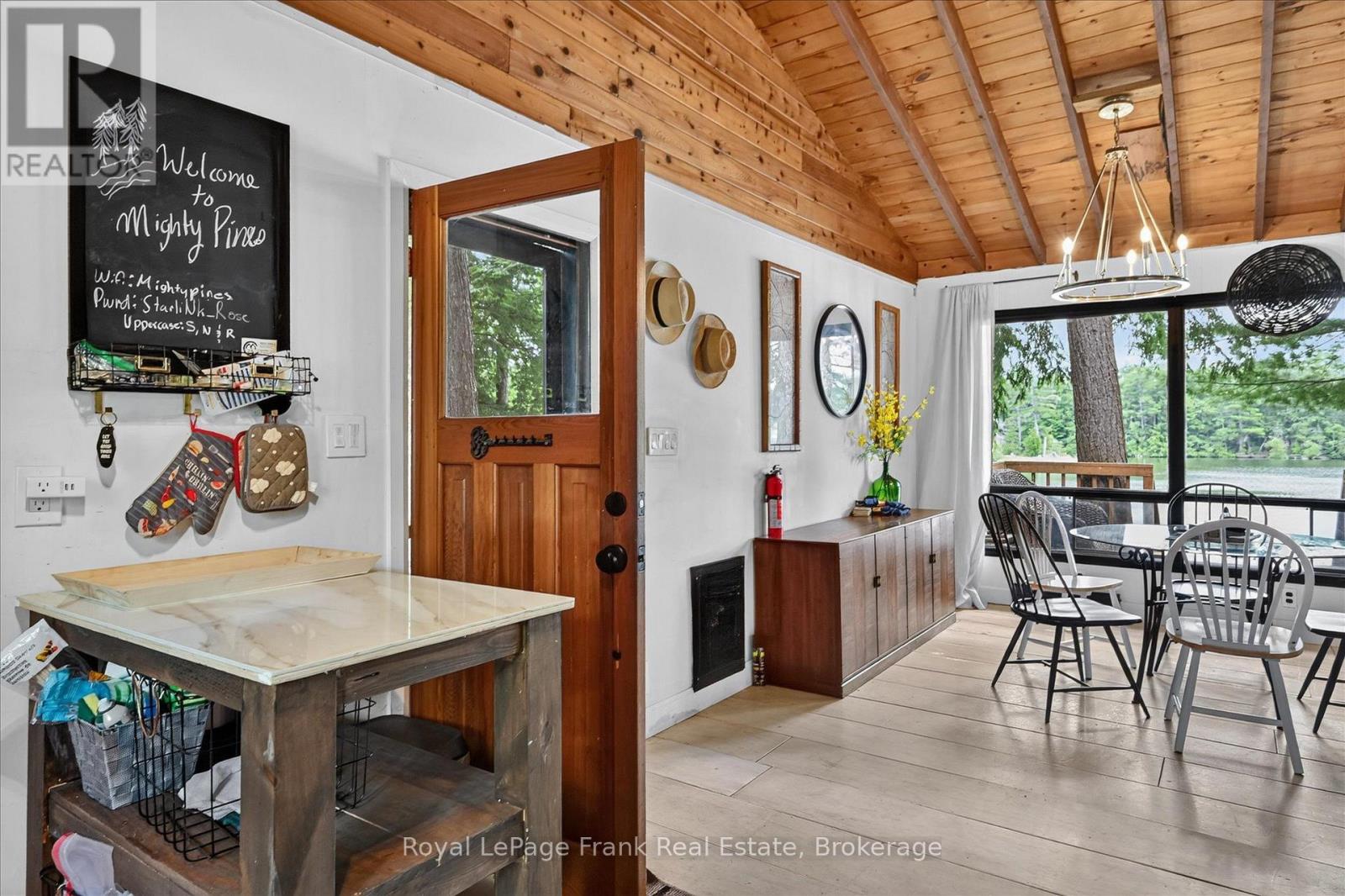 442 Island 7 Stoney Lake, Douro-Dummer, Ontario  K0L 2H0 - Photo 23 - X13587686