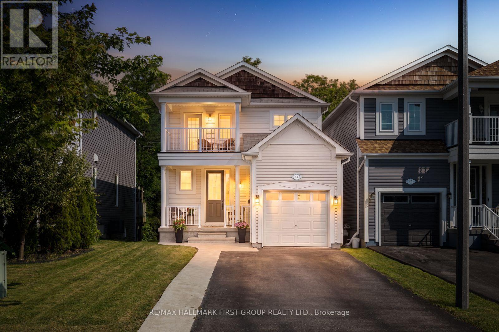 44 MILLIGAN STREET, clarington (newcastle), Ontario